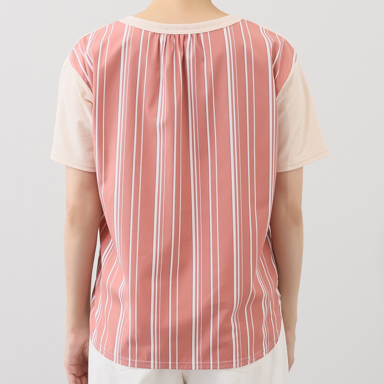 シロヤイチガントウキョウ ＤＥＰＥＮＤ糸使用 アムンゼン×ストライプ プルオーバー