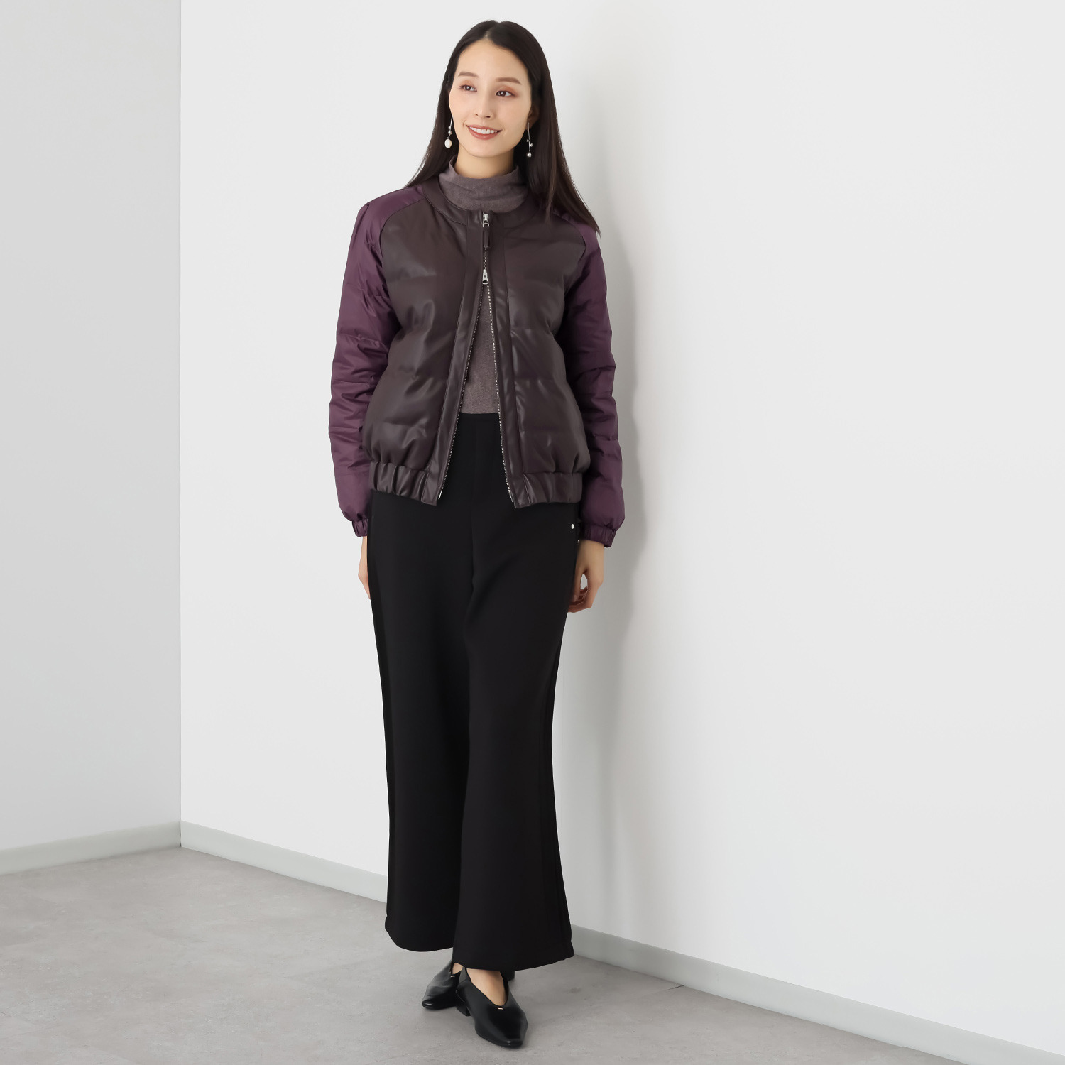 スタイルフライ 袖タフタ切替 レザー調ノーカラー ダウンジャケット