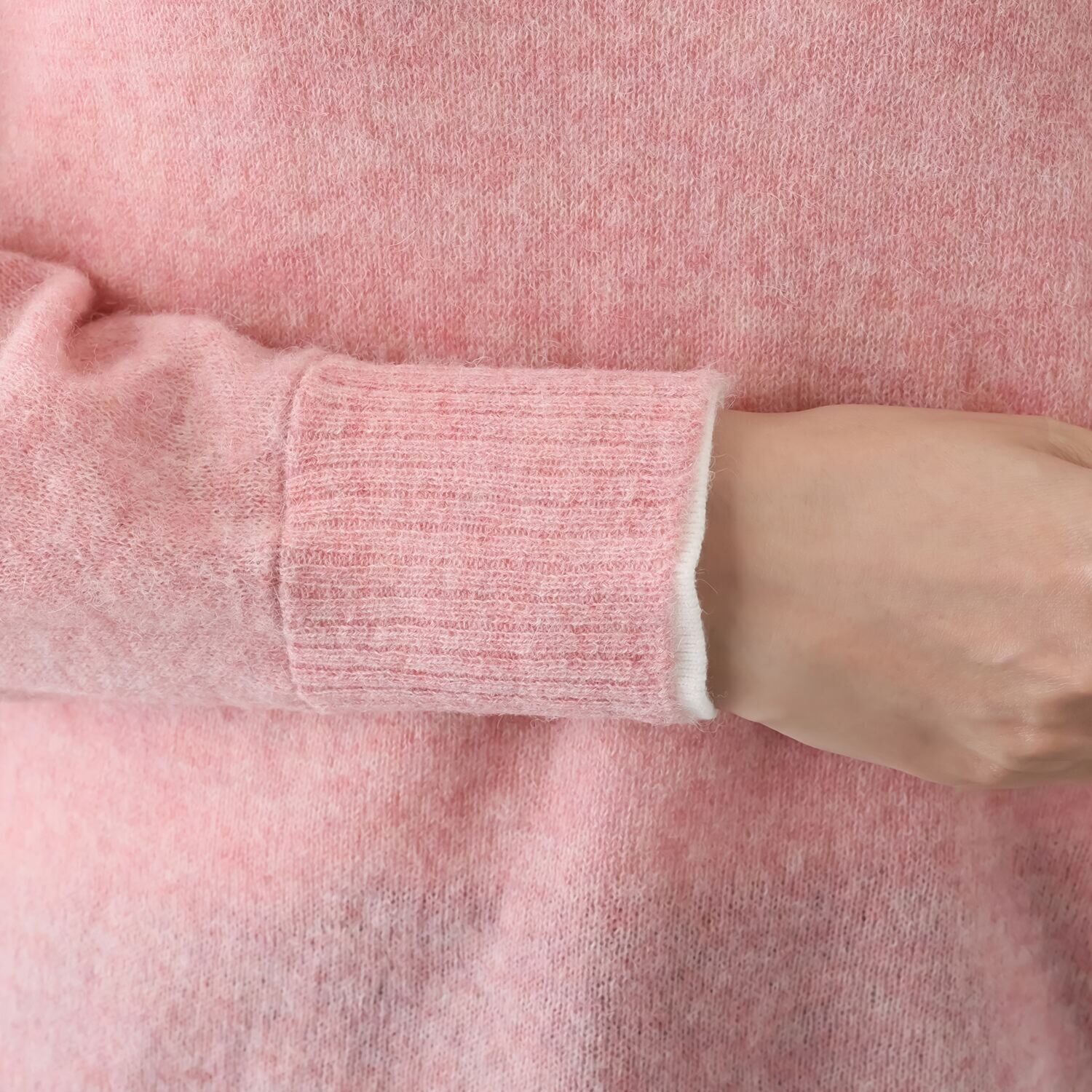 ソアージュ ベビーアルパカ ふんわり暖かい レイヤード風 ニットプルオーバー