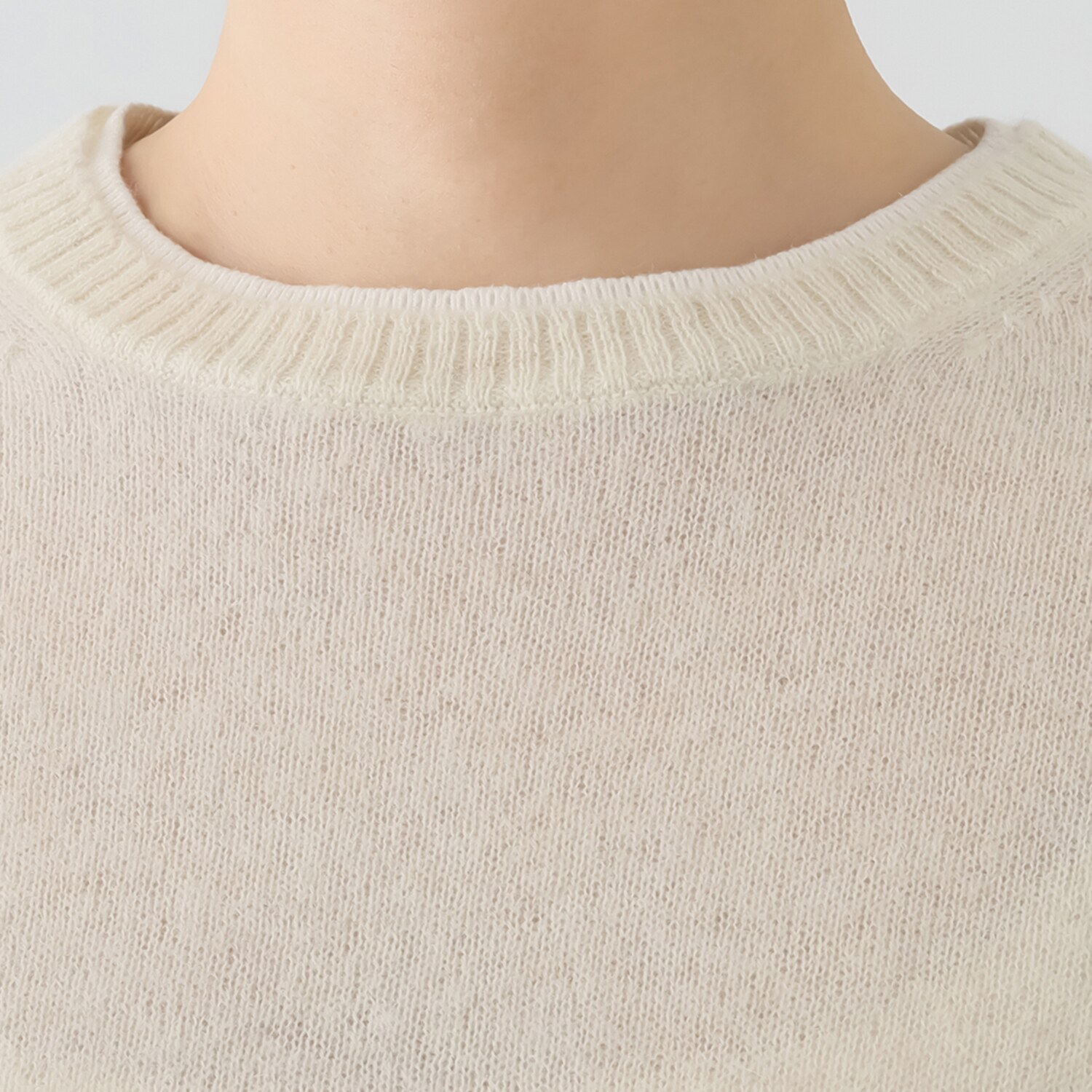 ソアージュ ベビーアルパカ ふんわり暖かい レイヤード風 ニットプルオーバー