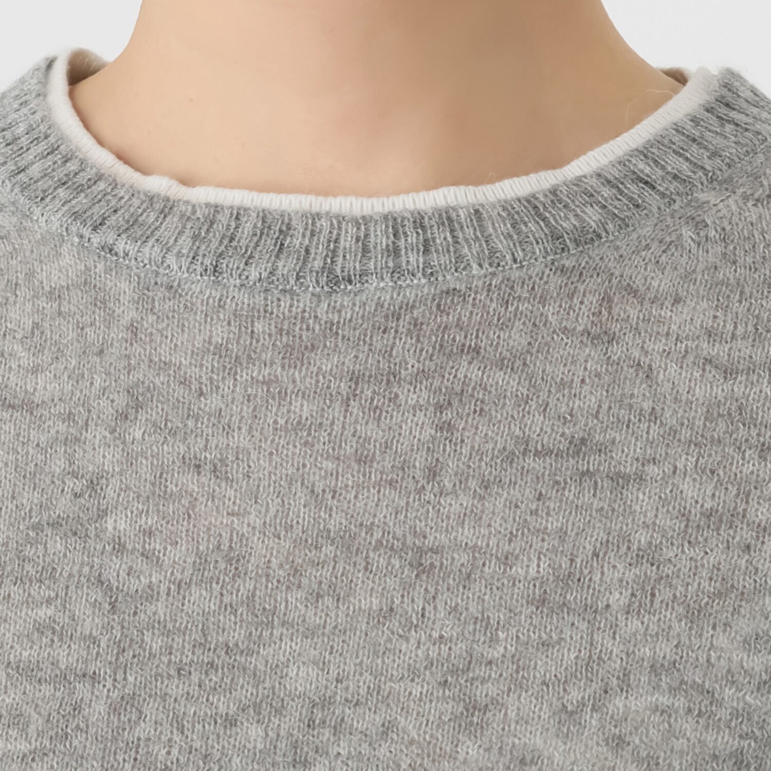 ソアージュ ベビーアルパカ ふんわり暖かい レイヤード風 ニットプルオーバー