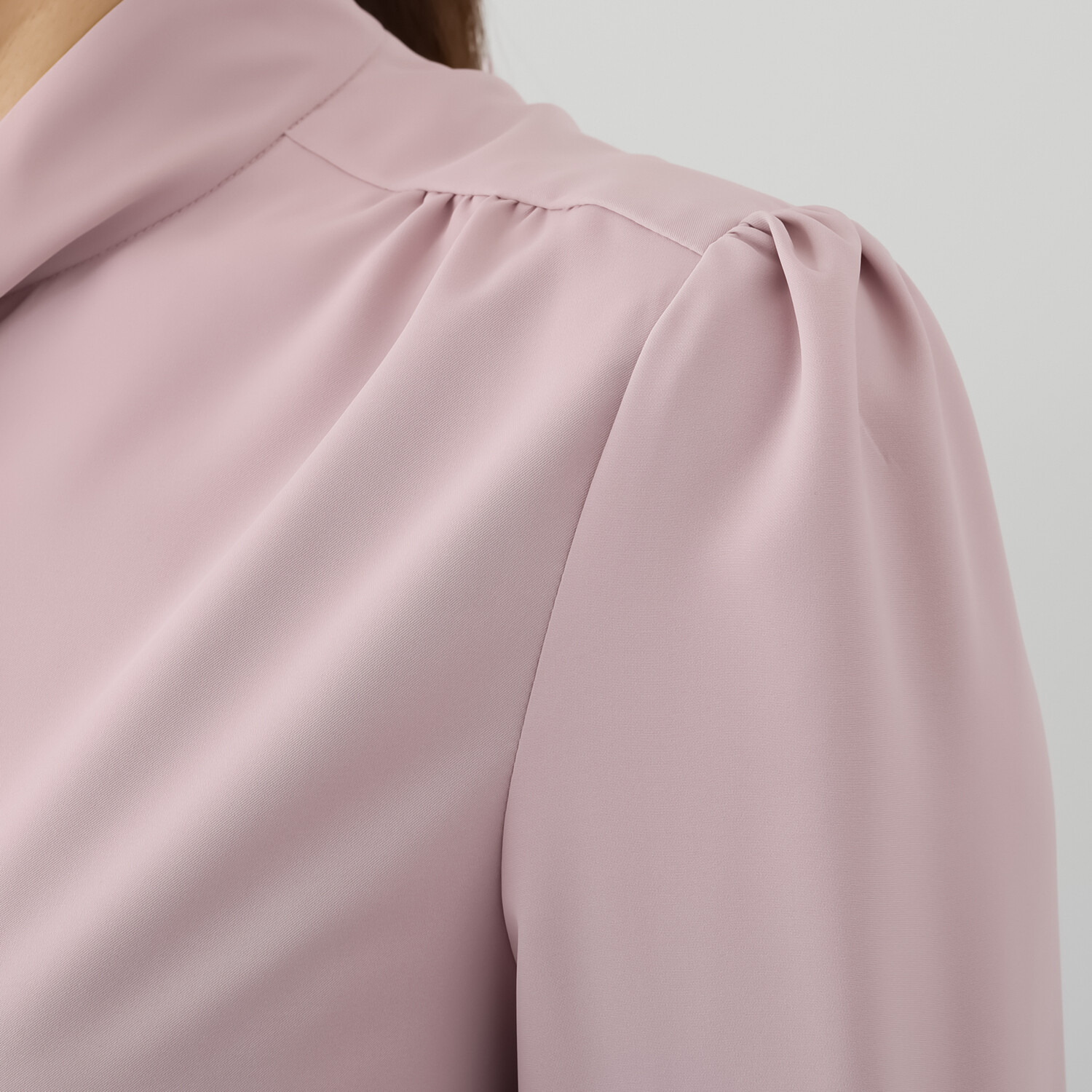 ゴドー 毎日着られる特別感 ボウタイブラウス