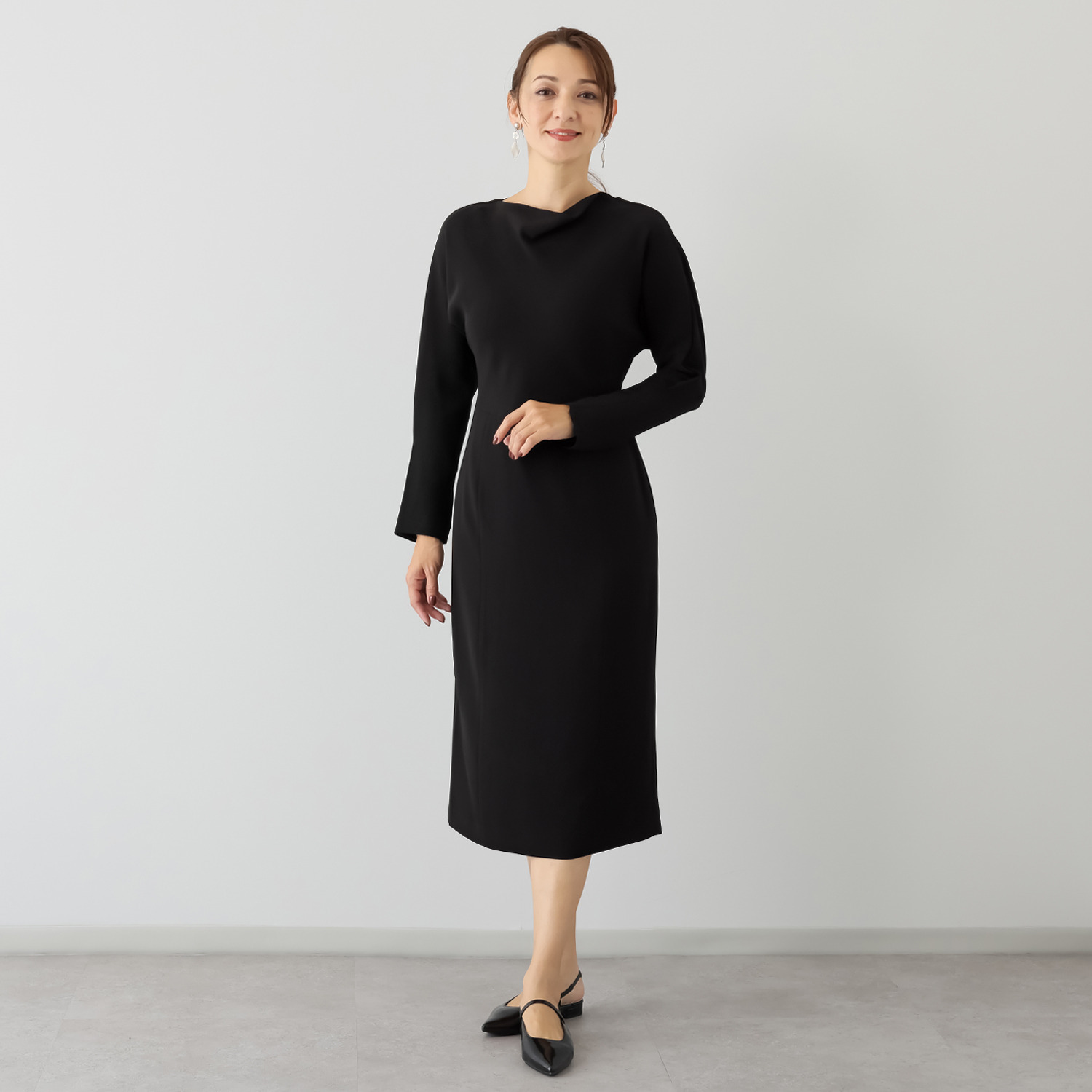 ゴドー アセテート混 さりげなく漂う上品さ プレミアムワンピース