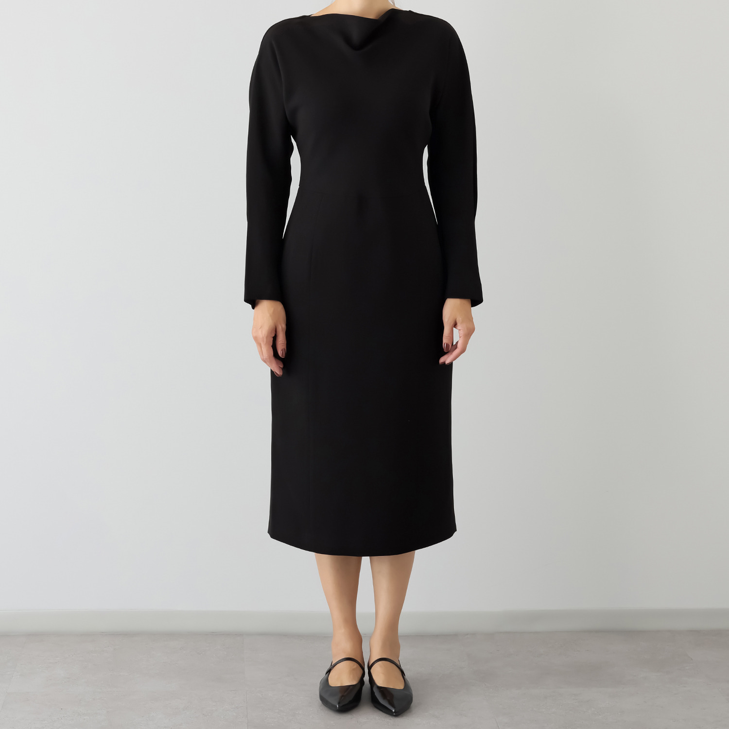 ゴドー アセテート混 さりげなく漂う上品さ プレミアムワンピース