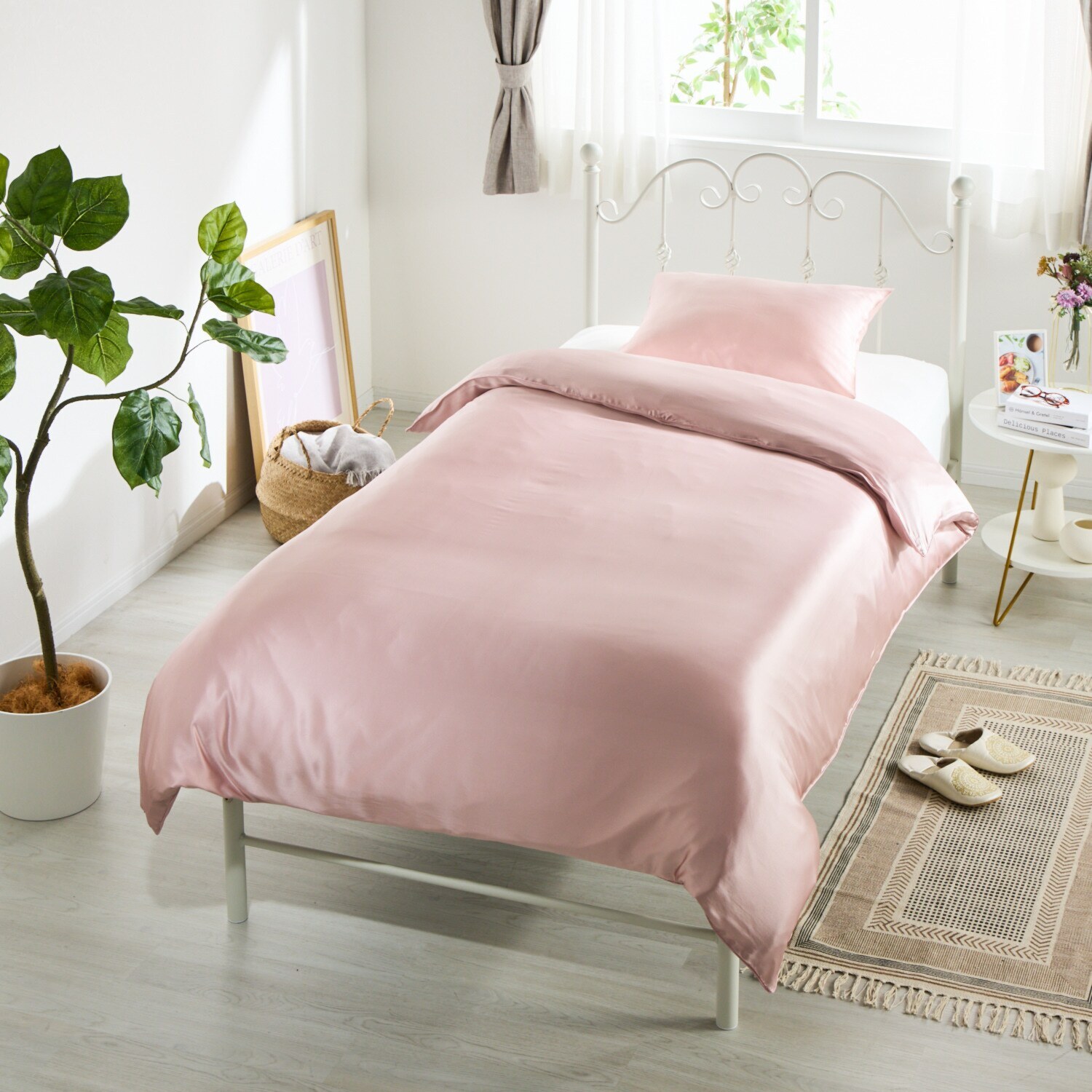 シルクのトップレベル！ 格付け６Ａ評価の生糸使用 マルベリーシルク１００％ 掛けふとんカバー ＜シングル＞