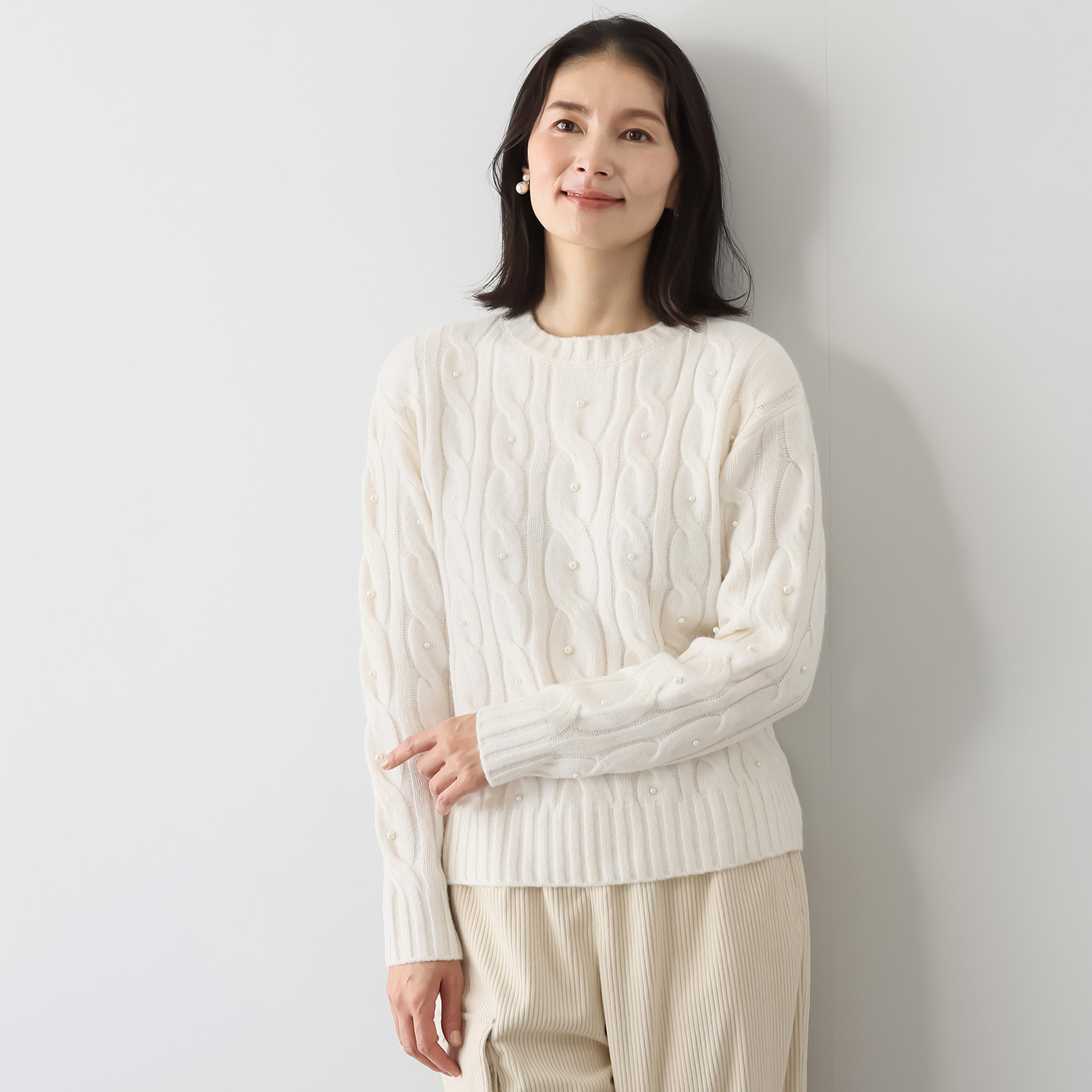 シャビージェンティール ケーブル柄 パール調ビーズ付 ニットプルオーバー