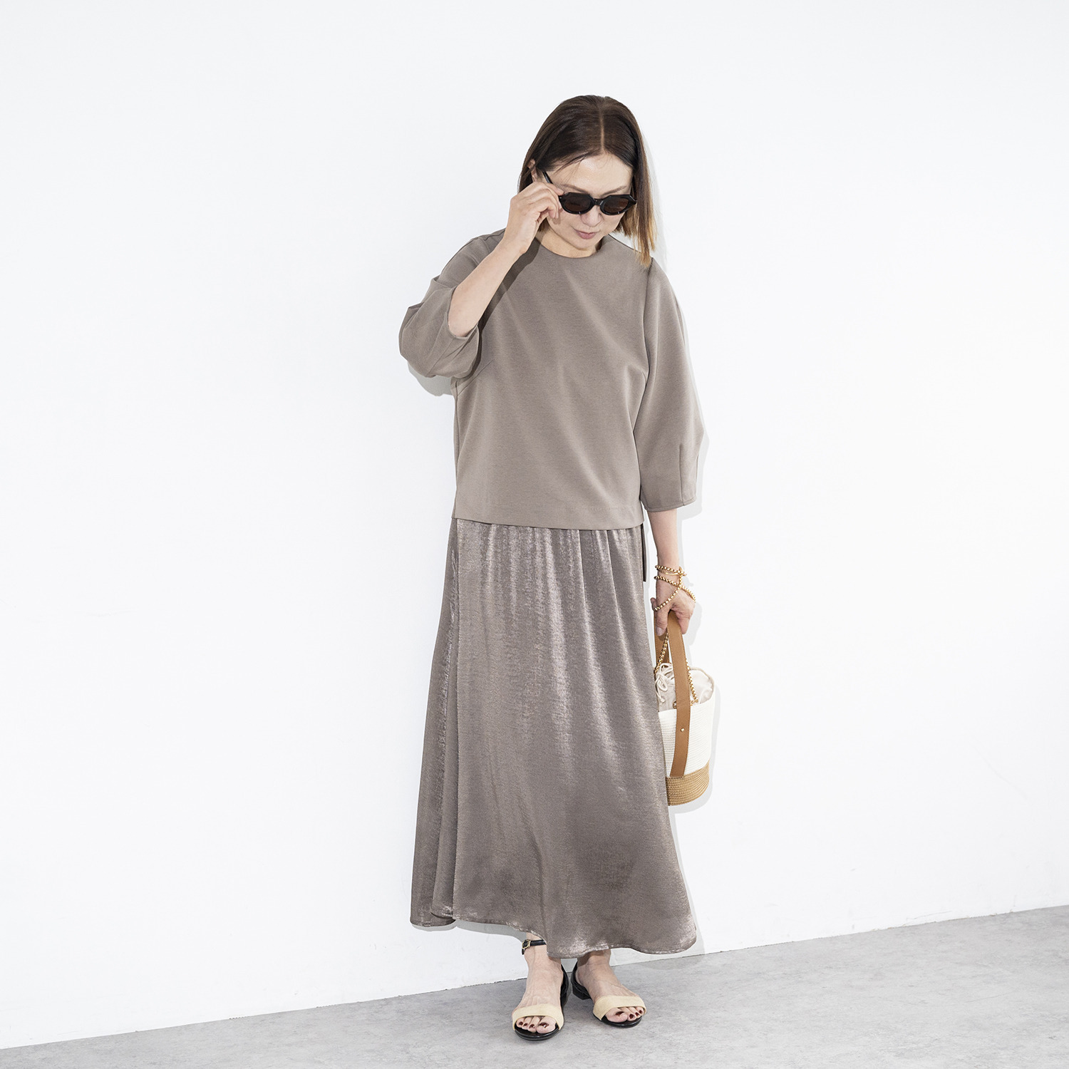 イロプライム 一枚で楽ちん！ スレンダー見せワンピース