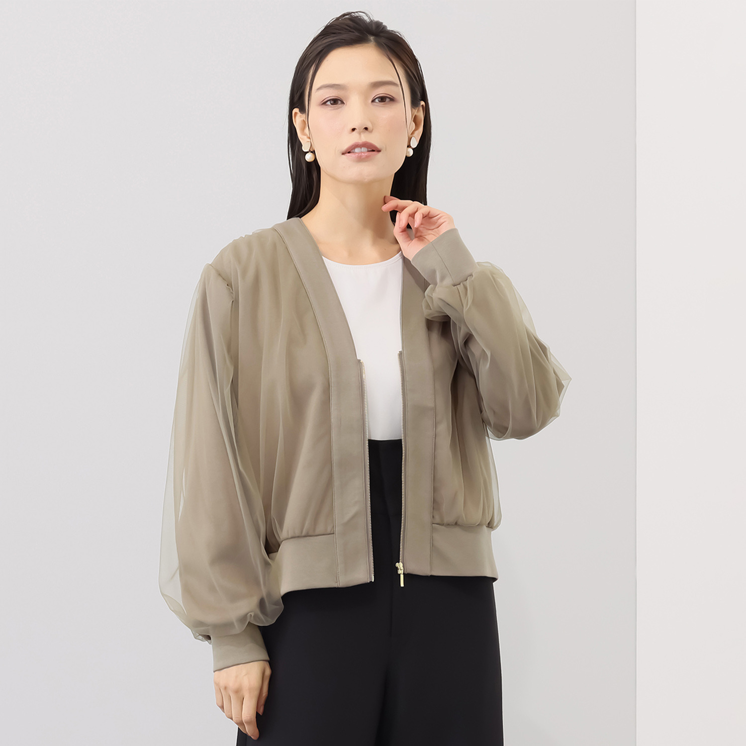 イロプライム チュール重ねの ライトカーディガン