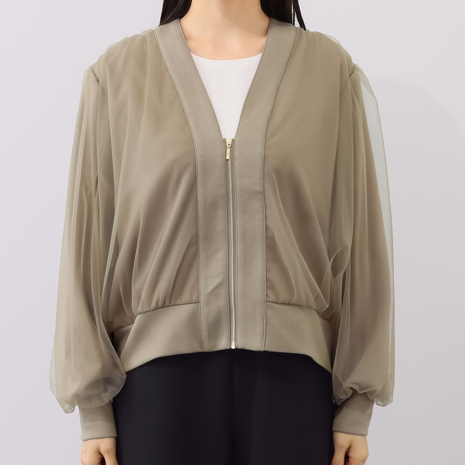 イロプライム チュール重ねの ライトカーディガン