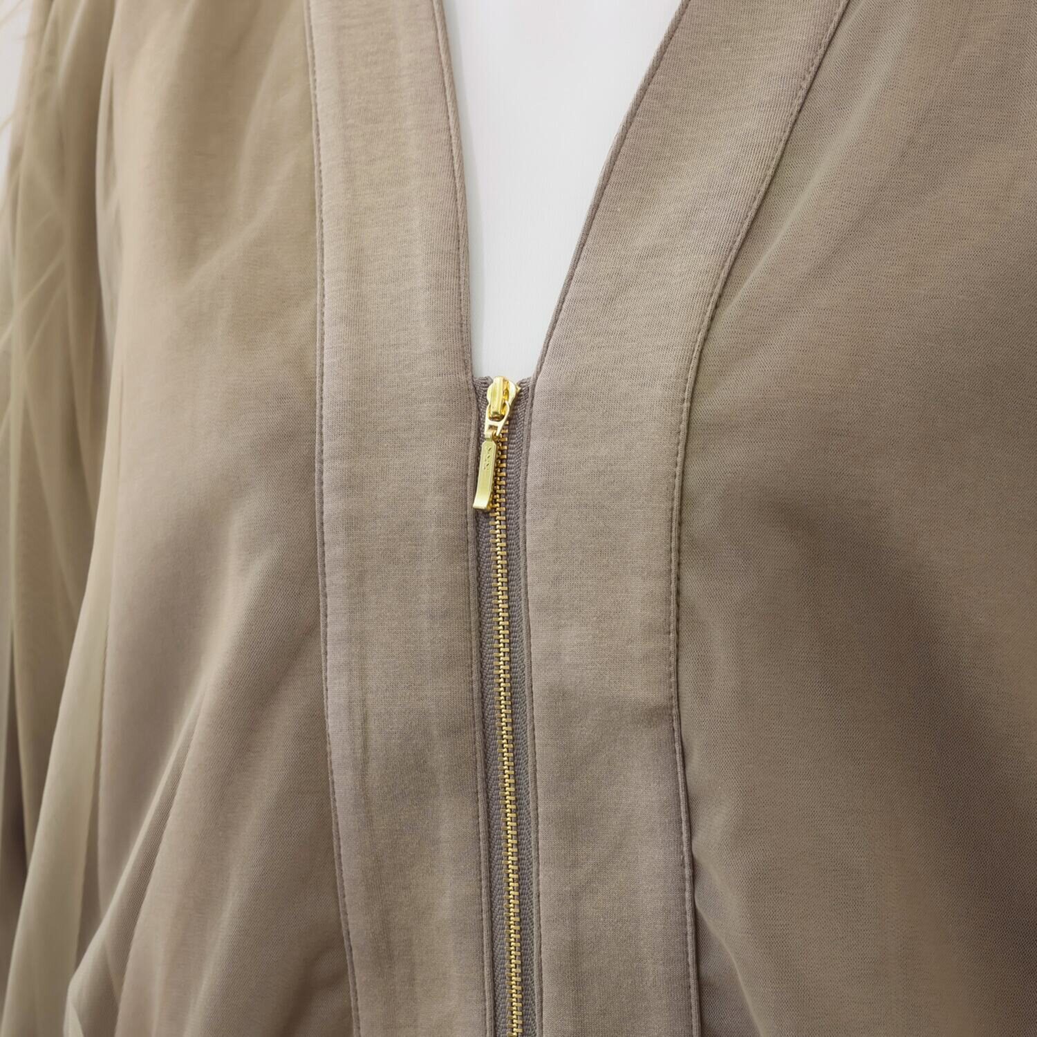 イロプライム チュール重ねの ライトカーディガン