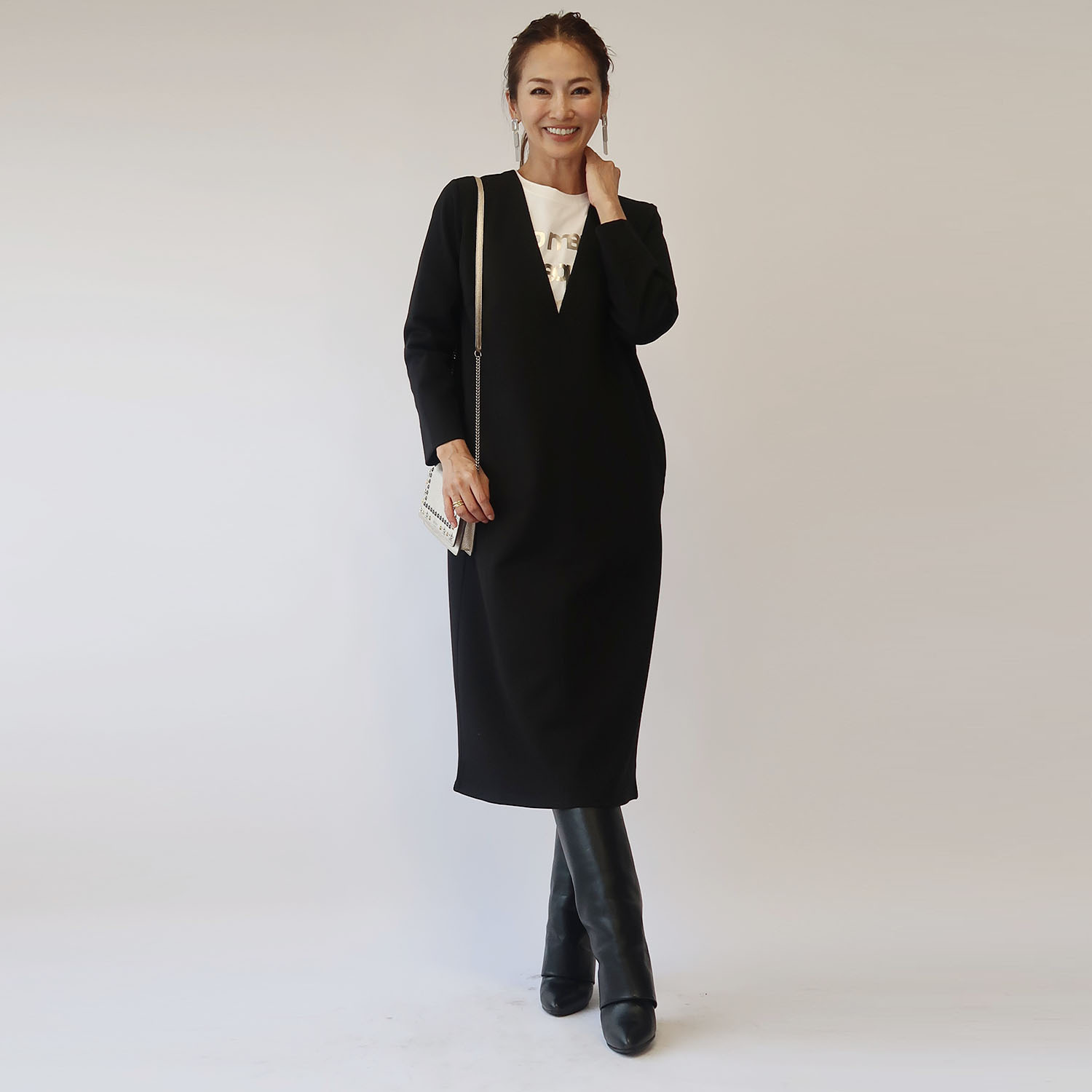 フーア ストレッチポンチ Ｖネック サックワンピース