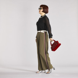 ボン・ブリコラージュ バイ　レイコ・ホウセンジ 脚長見えが叶う！ ストライプテープで ハンサムにキマる！ 旬顔サイドラインパンツ