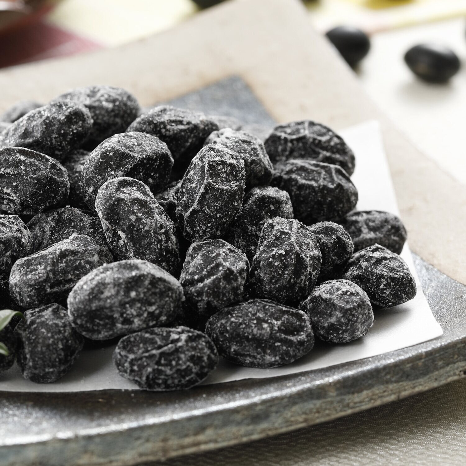 ＜新潟＞「亜月亭」 北海道産黒豆使用 しっとりやわらか甘納豆