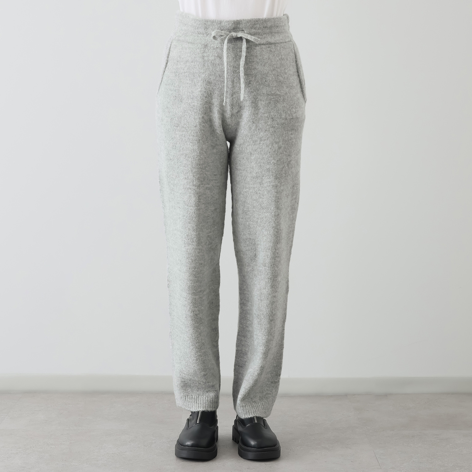 シャビージェンティール ストレッチヤーン 無縫製 テーパードシルエット プルオンパンツ