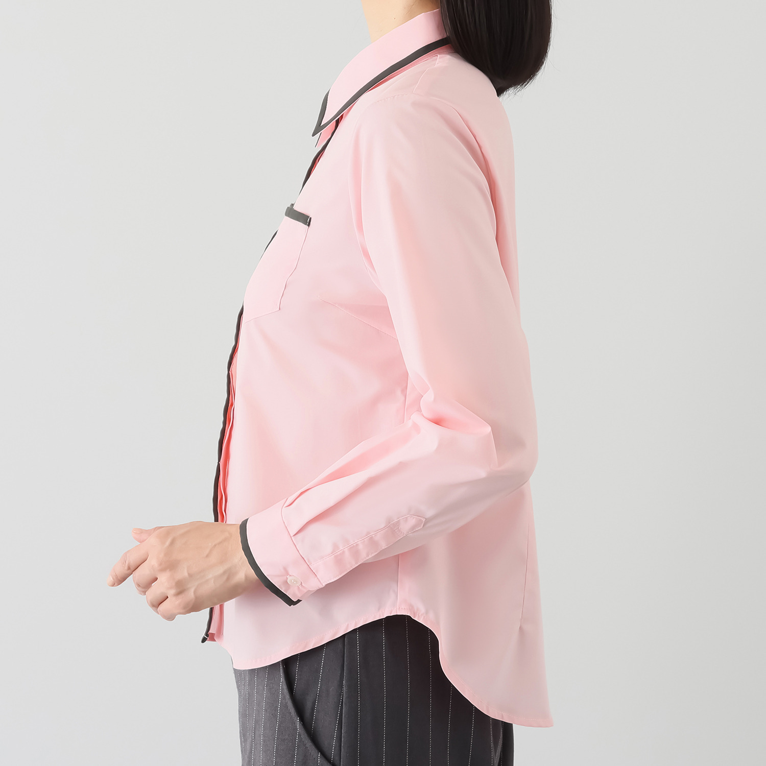 エムジェイアール　バイ マチコ　ジント　ロンドン 配色アクセント 比翼仕立てシャツ