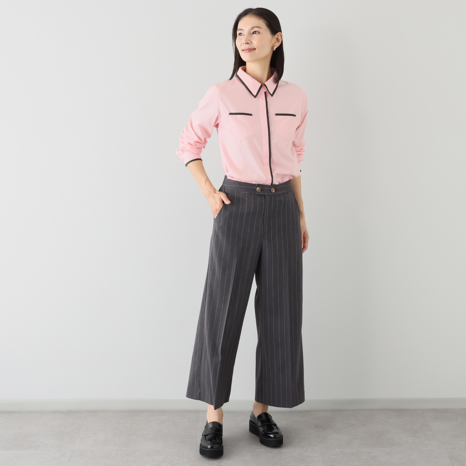 エムジェイアール　バイ マチコ　ジント　ロンドン 配色アクセント 比翼仕立てシャツ