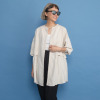 ヨーコモリモト 端境期は簡単アレンジで モードを軽やかに羽織れる デザインチュニック