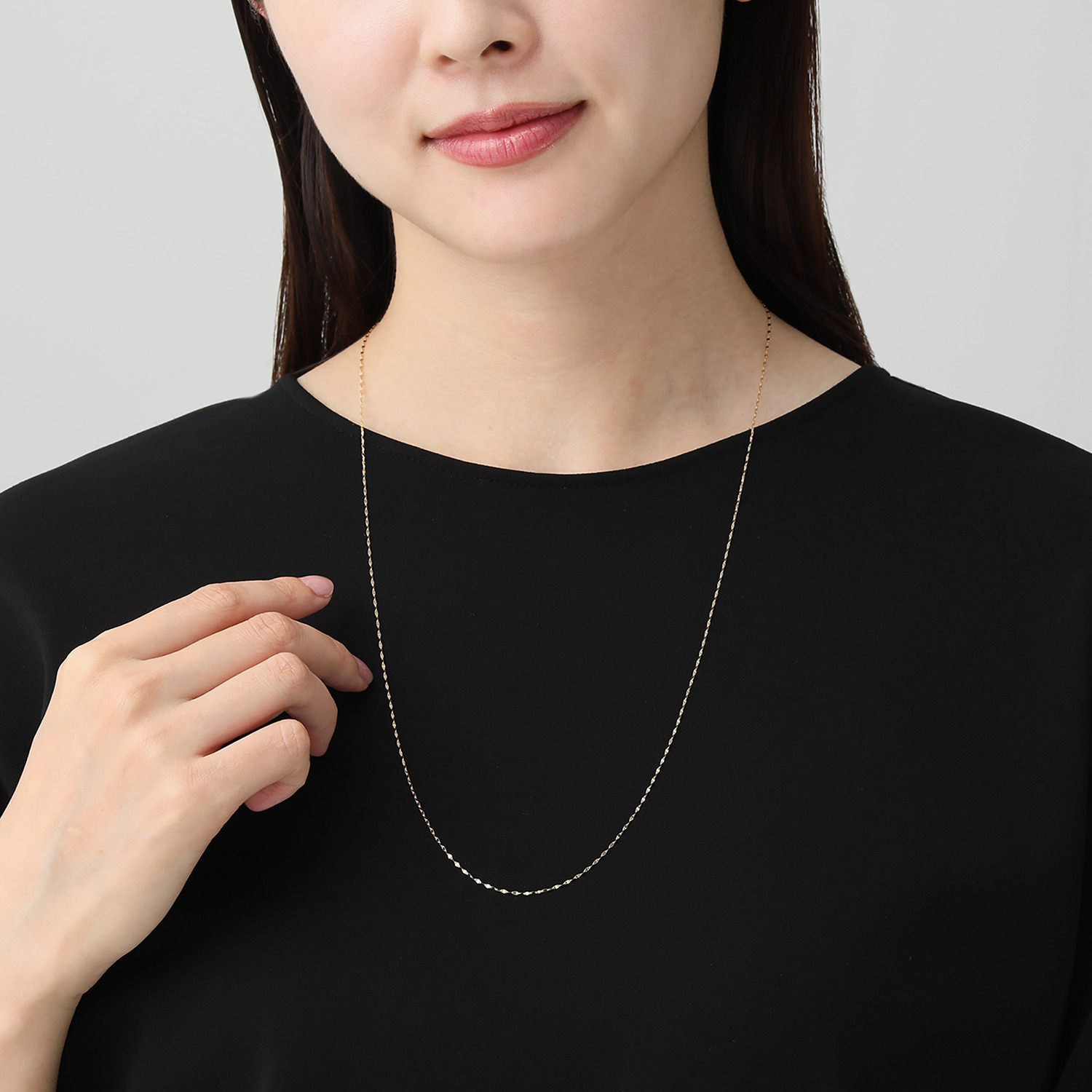 オーサムジュエリー １８Ｋ ペタルチェーン スライド ロングネックレス