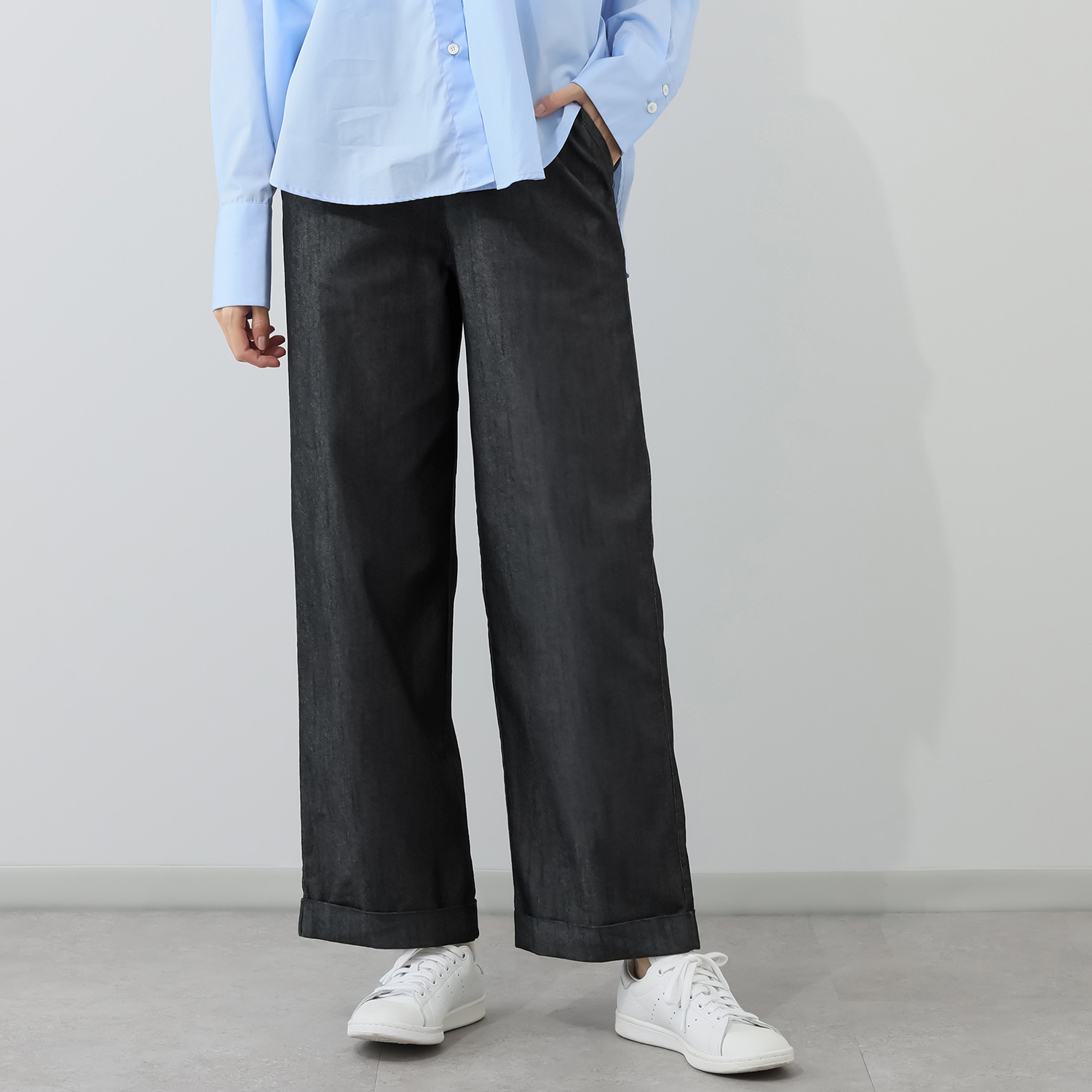 アトリエール コットン混 ハイストレッチ 裾ダブルワイドパンツ