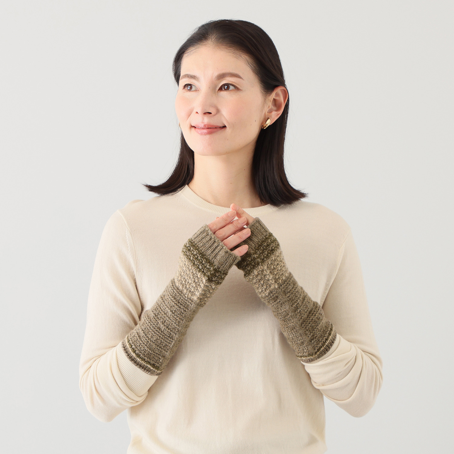 ベル・モード 日本製 タスマニア ラムウール１００％ ２ウェイアームウォーマー