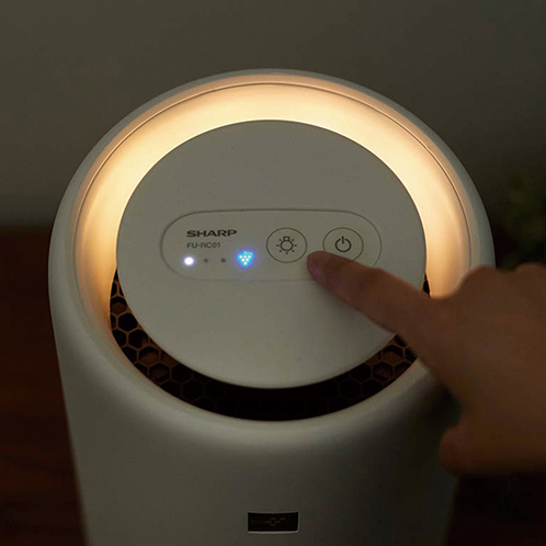 シャープ コンパクトデザイン！ ３６０度下吸い込み プラズマクラスターを 全周吹き出す 空気清浄機 ＦＵ−ＳＣ０１