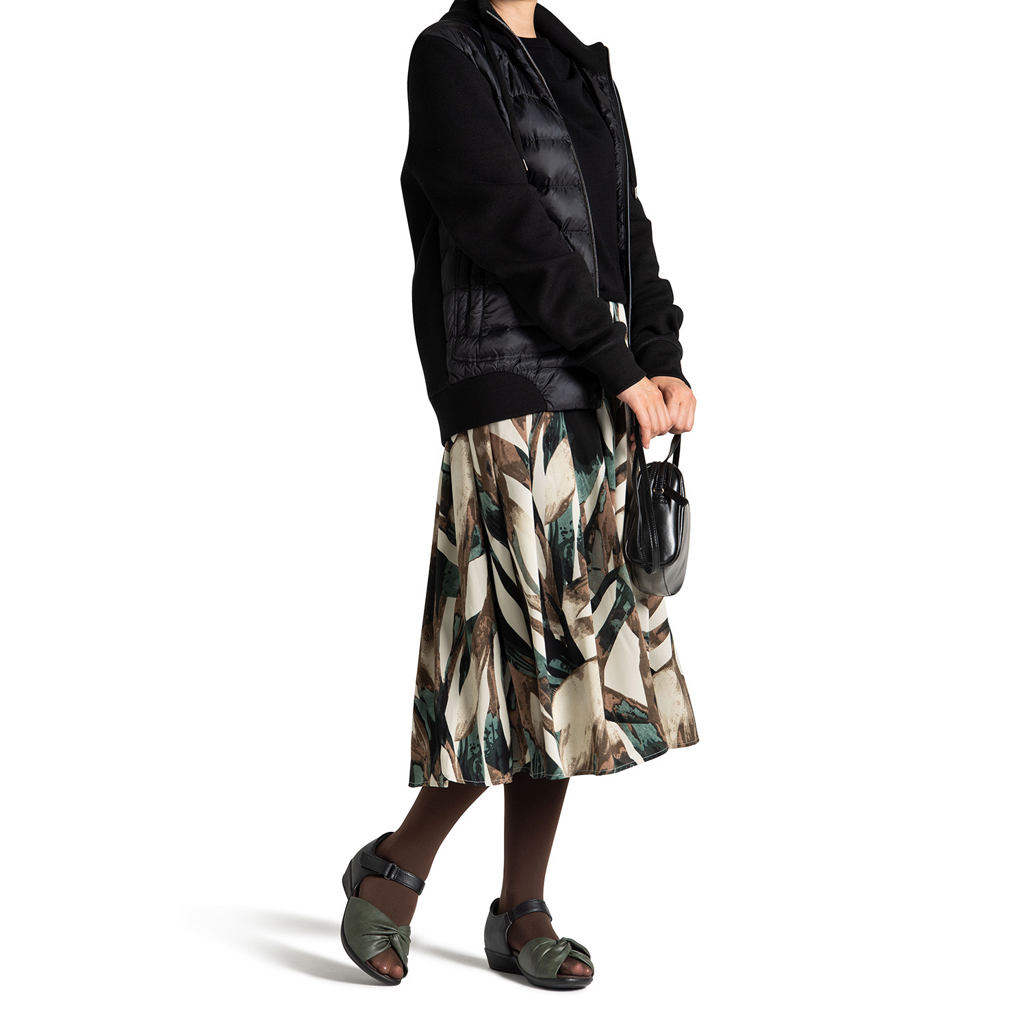 アーチフィッター 足裏の３点アーチを 正しい位置でサポート！ ふんわり　オープントゥパンプス　１４０