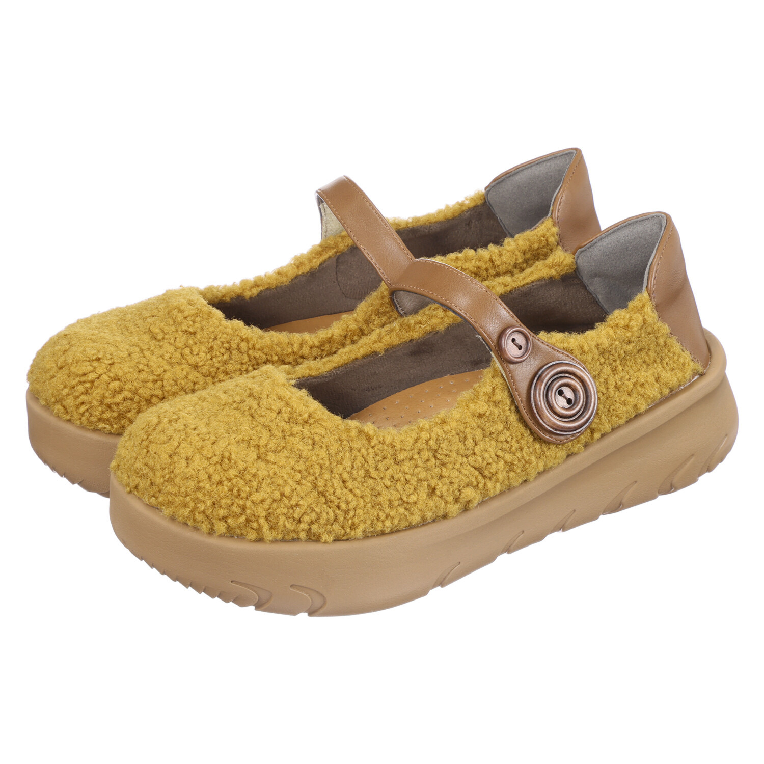 リン・クローバー 秋冬コーデの主役！ まるで服を履いてるような ふわもこ素材の 軽量シューズ