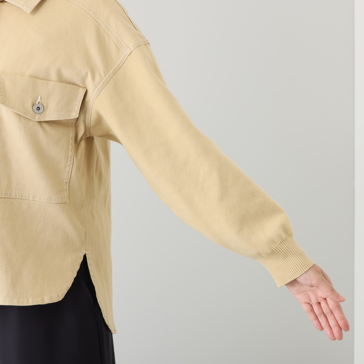 イシカワラボ★ヒトミ ストレッチデニム ニットスリーブアクセント Ｇジャン風ジャケット