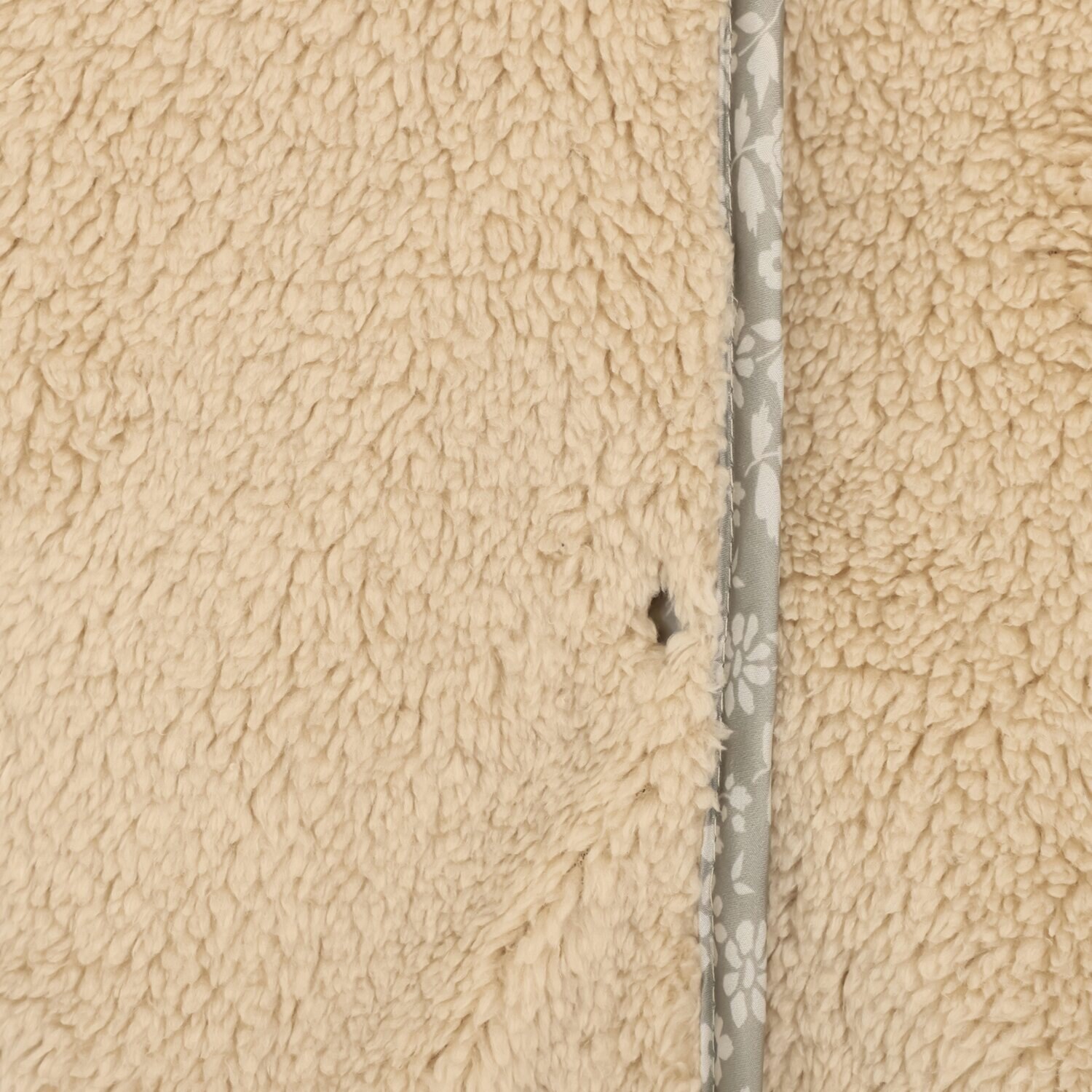 着やすさ、動きやすさ、 快適さを追求 レップ フラワーキルト 暮らしウェア