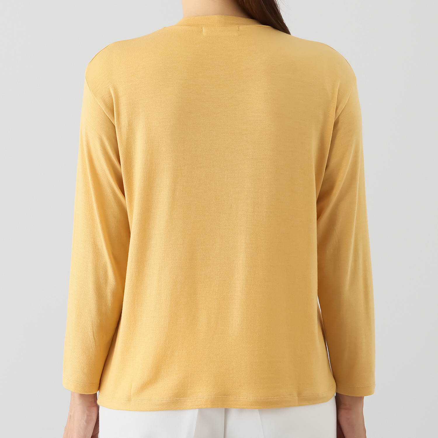 エイガールズ とろける肌触り スーパーストレッチ テンセルカシミヤ混 クルーネックプルオーバー