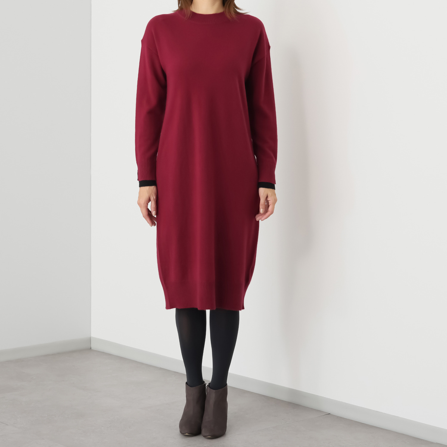 ナチュラム カシミヤ１００％ 贅沢シルエットの ニットワンピース
