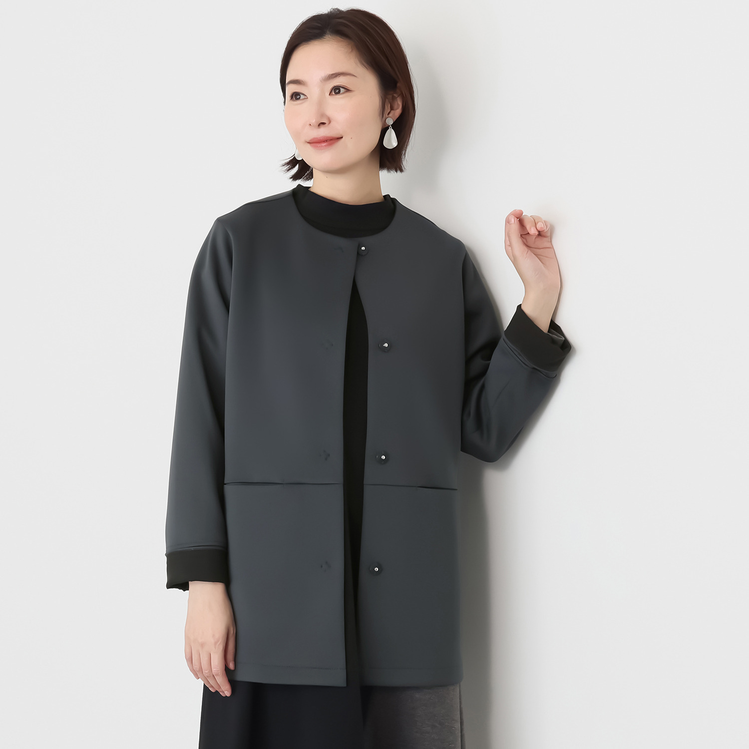 マチュート 配色で魅せる 軽やか仕立て ダンボールニットコート