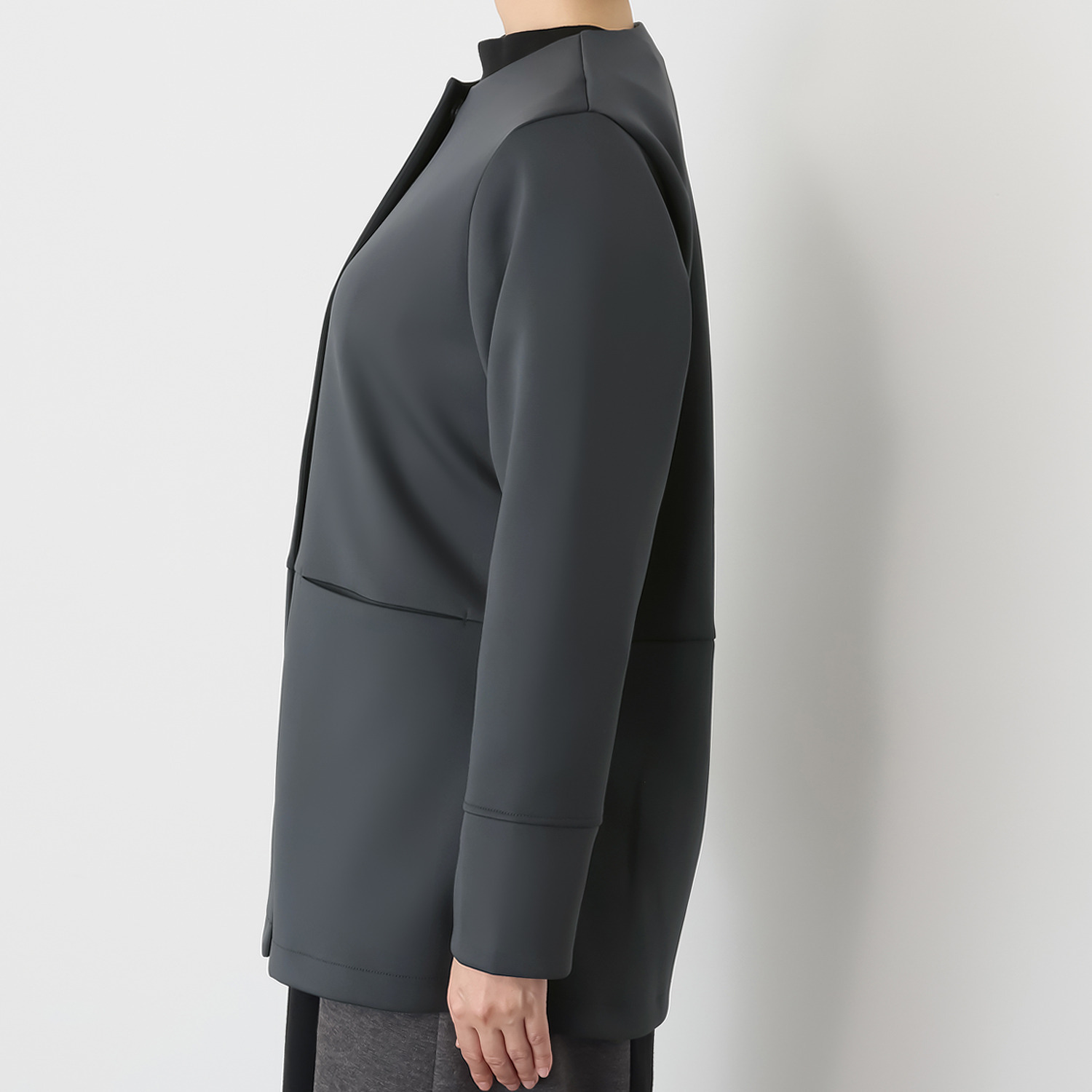 マチュート 配色で魅せる 軽やか仕立て ダンボールニットコート