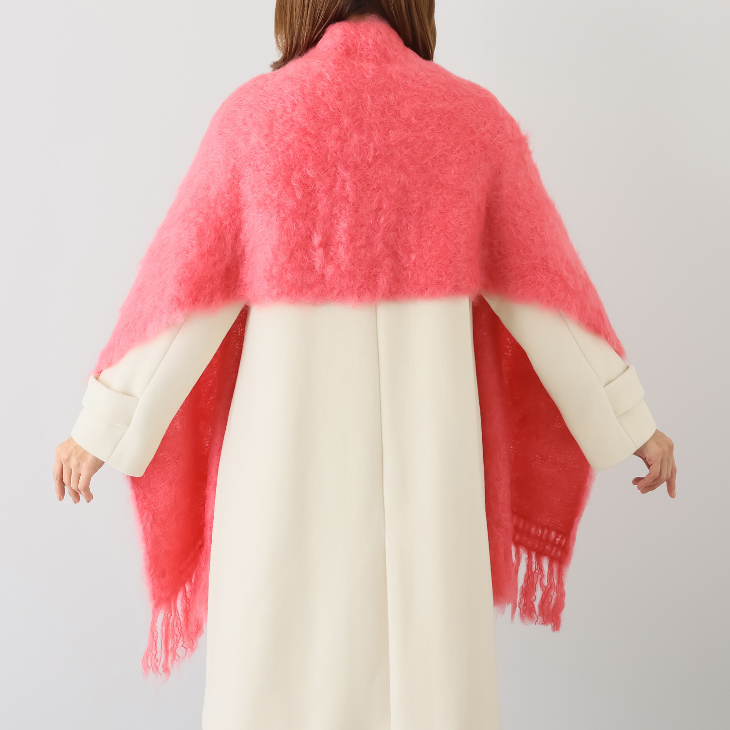 アデルズ　モヘヤ 南アフリカ製 キッドモヘヤ混 ふわふわエアリーストール