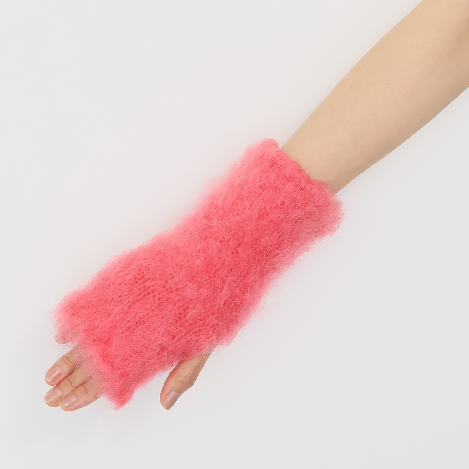 アデルズ　モヘヤ 南アフリカ製 キッドモヘヤ混 ふわふわエアリー 指出しミトン ＜プレーン＞