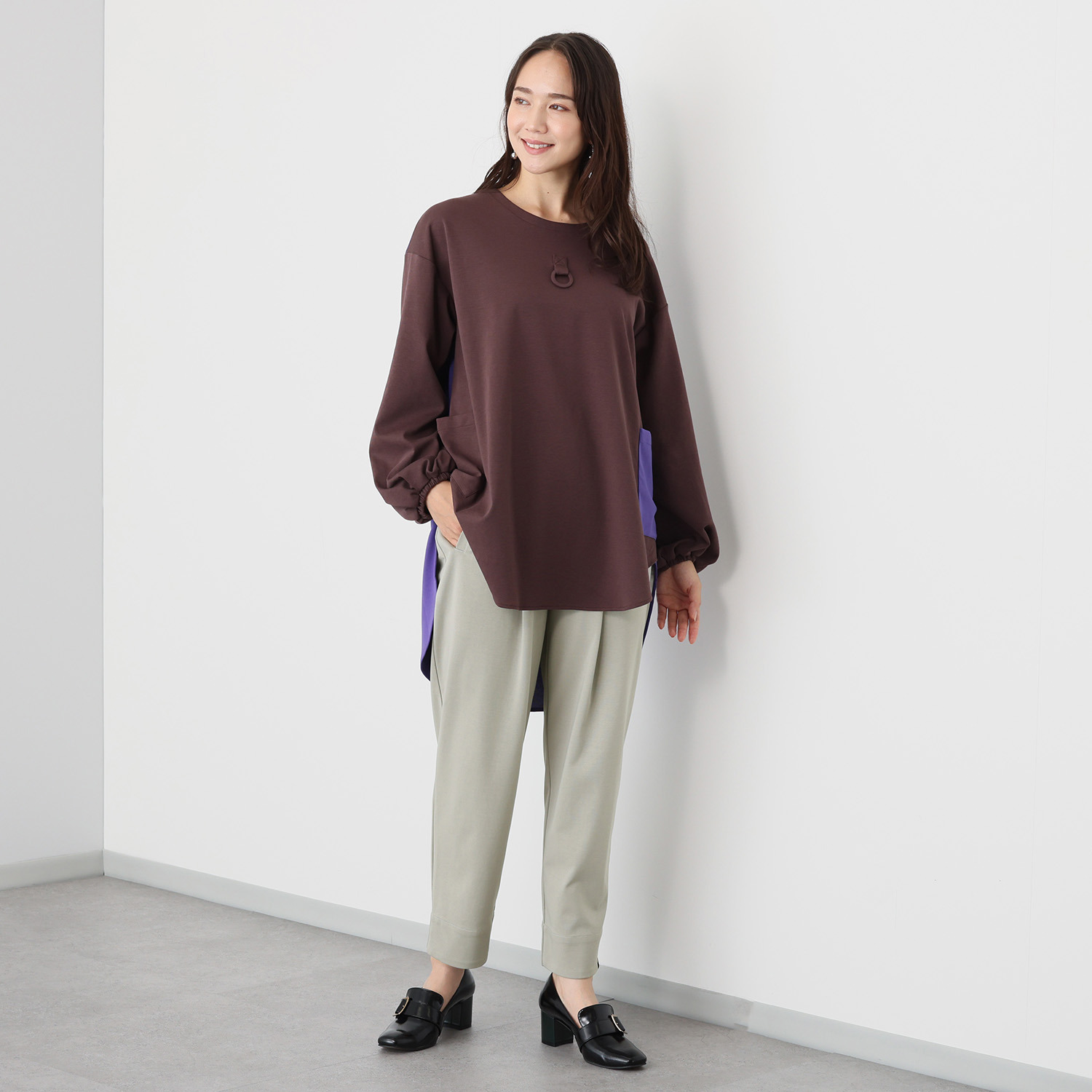 ホリーズ　アズ コンフォートパンツ