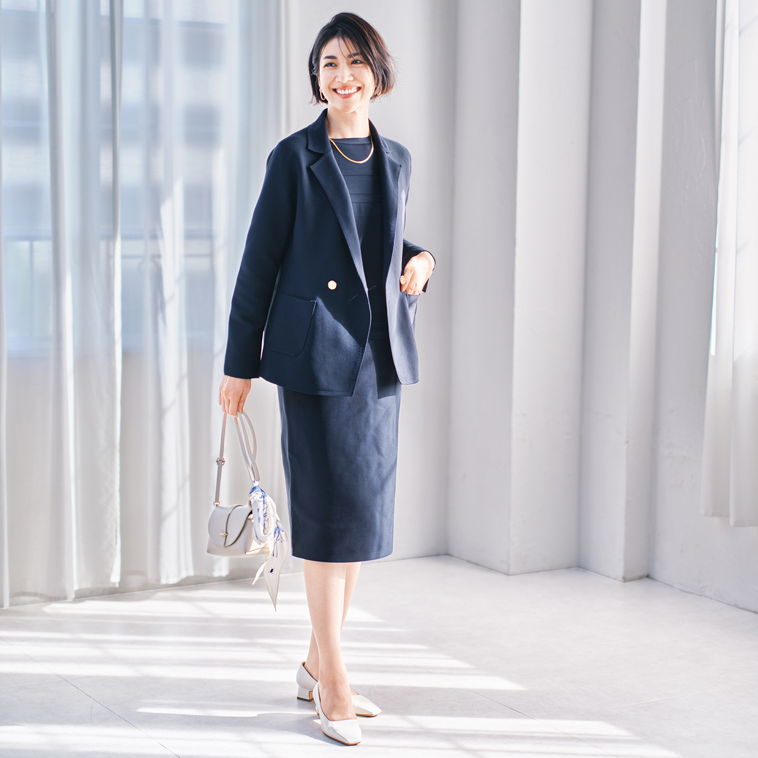 マルティジャーニ 日本製　匠の技 立体編 軽量ストレッチ ダブルジャケット