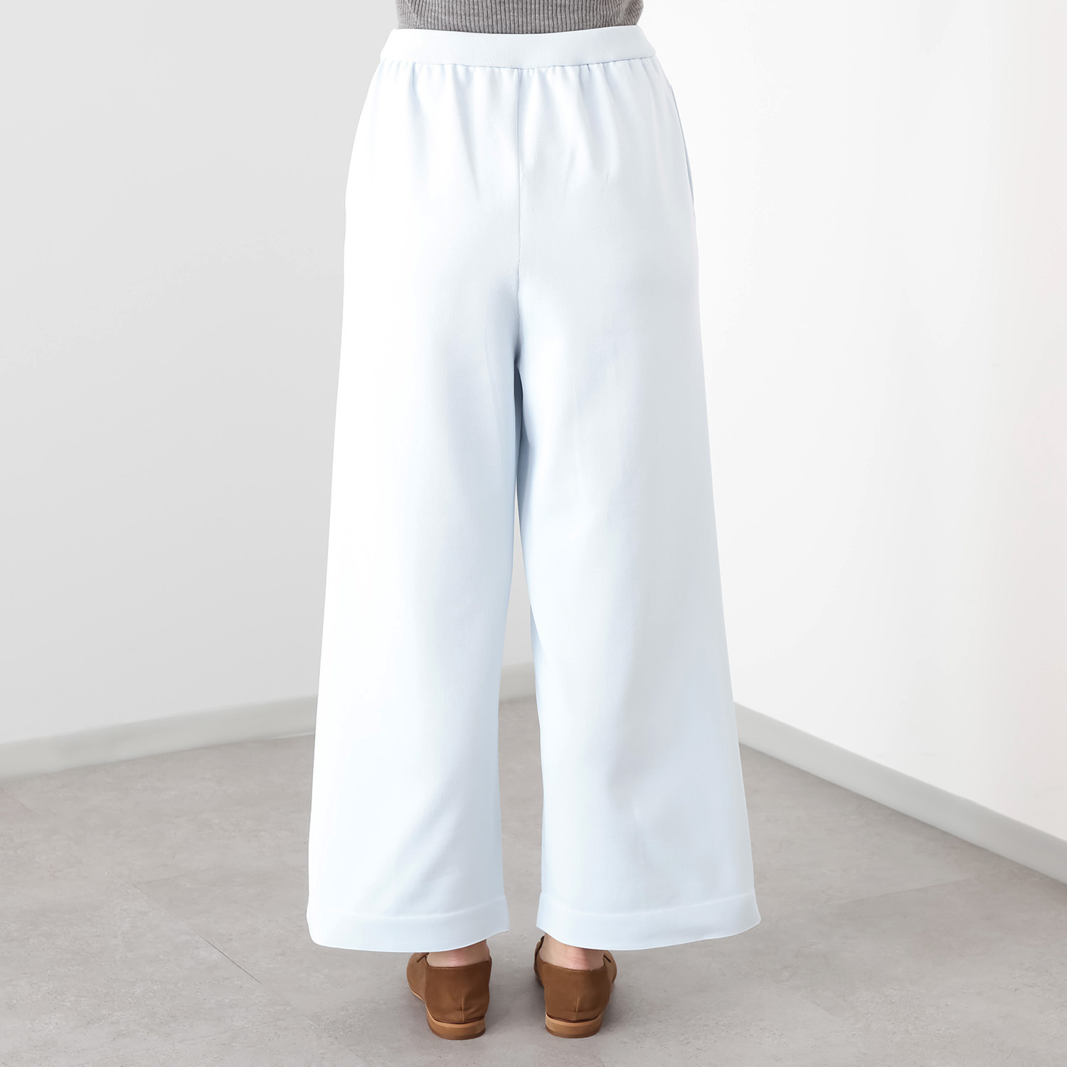 マルティジャーニ 日本製　匠の技 立体編 軽量ストレッチ ワイドパンツ