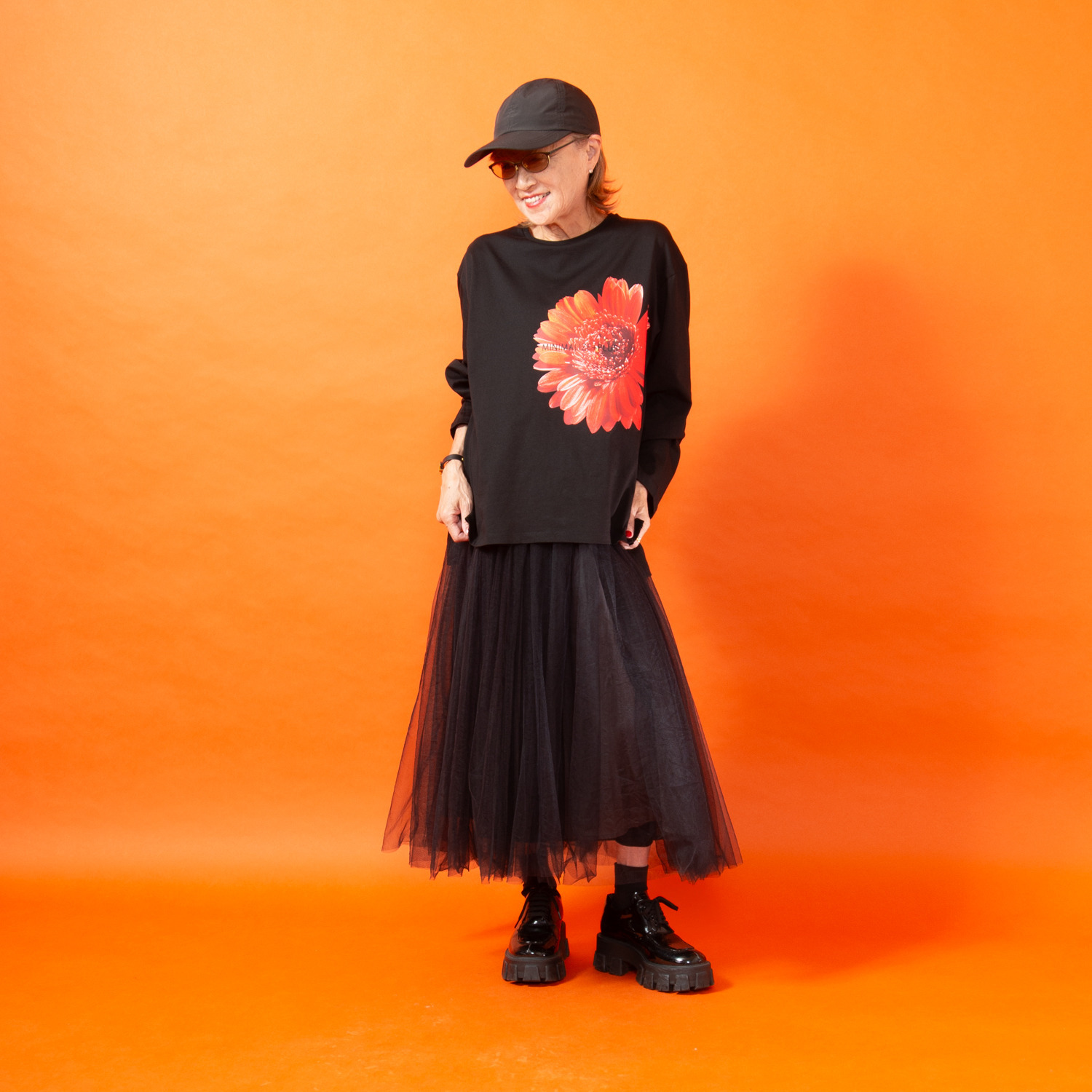 ミニマライズプラス 柔らかでしなやか 軽さと立体感を演出 濃淡カラー チュールスカート