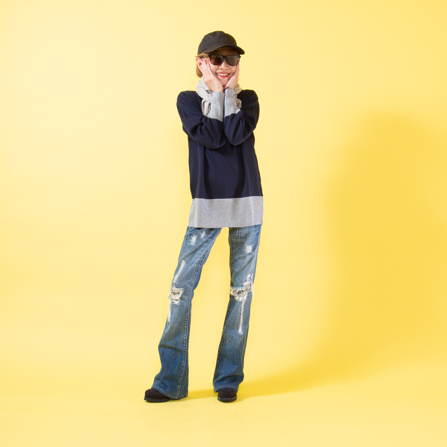 ミニマライズプラス 大人の上品な輝き放つ モックネック ニットプルオーバー