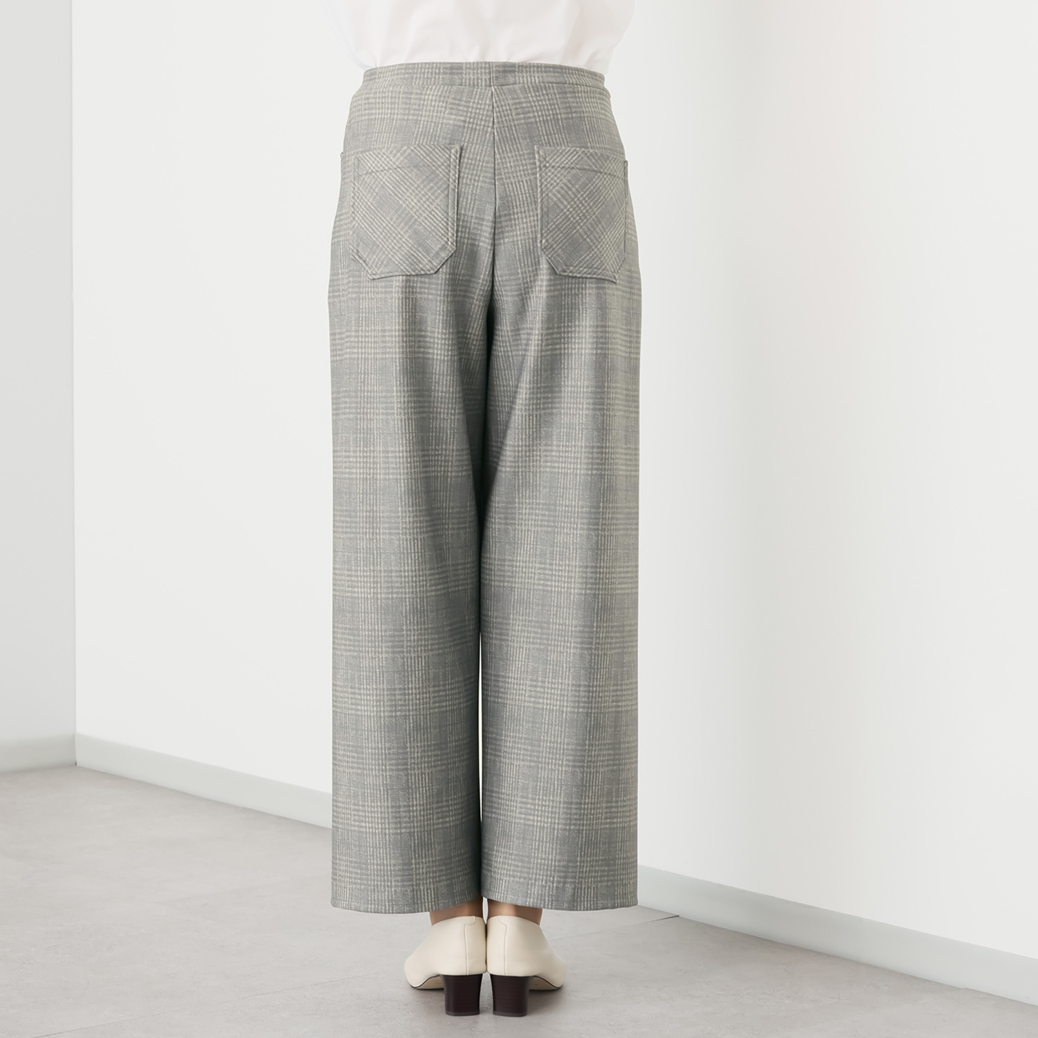 ピーツー チェックプリント 裏微起毛セミワイドパンツ