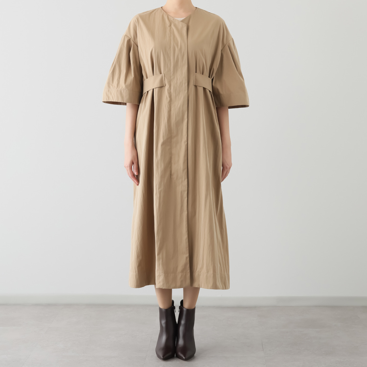 アットランティーヴァ アリア ウエストタック ドレスコート