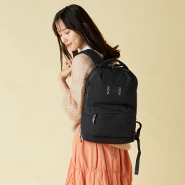 ヴィーガンヴュー クリンクルナイロン リュック＜小＞