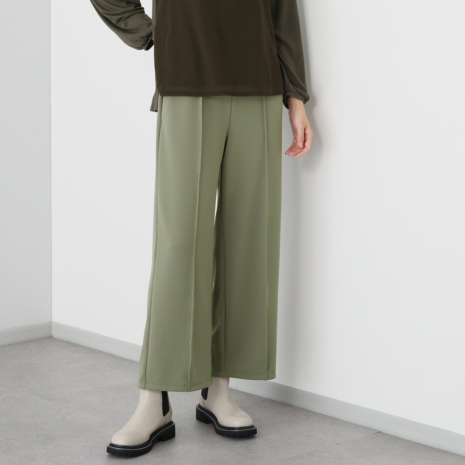 アンリック　オー　ブルー アクアスーティング ジョーゼット調ジャージー チュールアクセント セミワイドパンツ