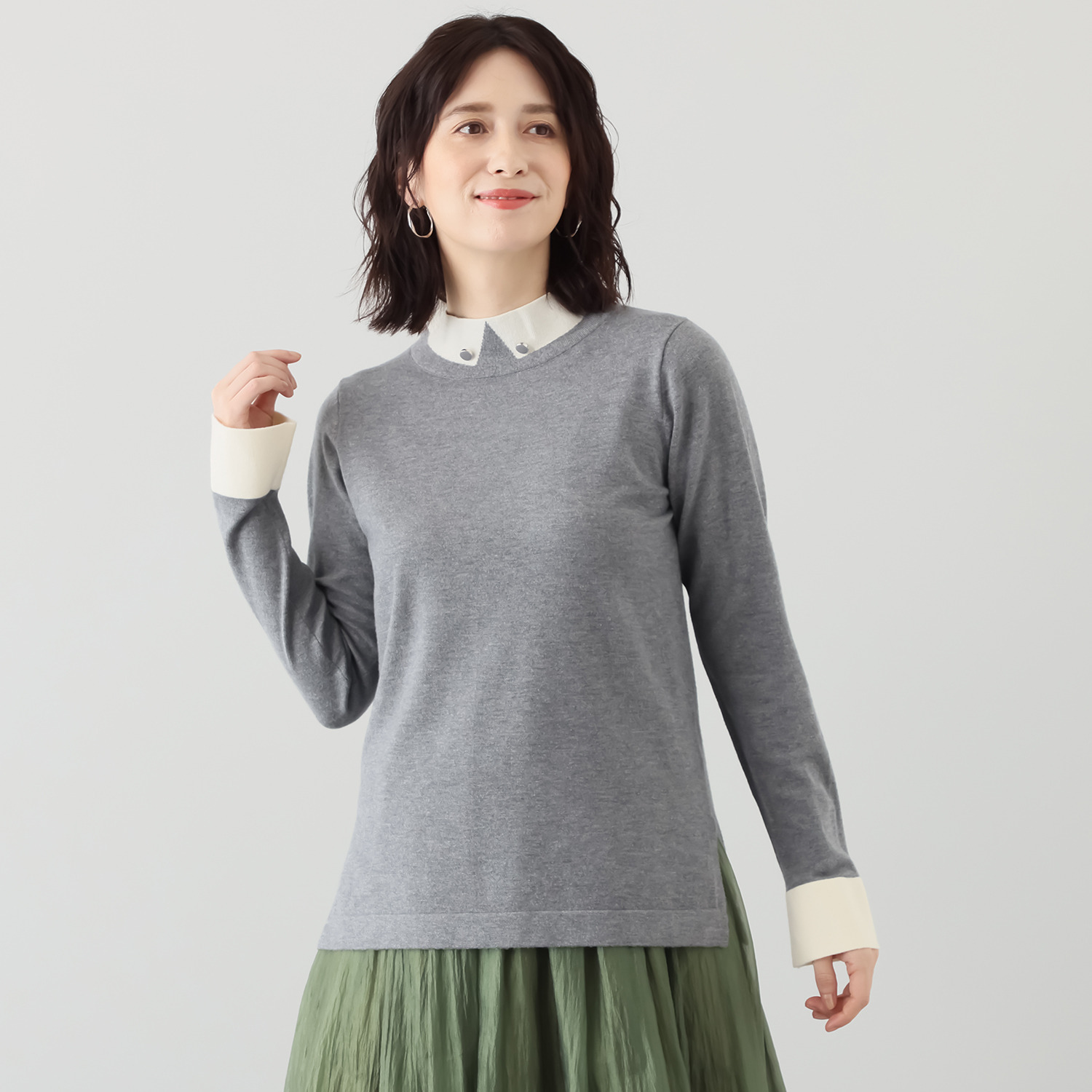 バーチ　ドゥエ 快適着心地！ トロンプルイユ スタンドボタンダウン風 ニットプルオーバー