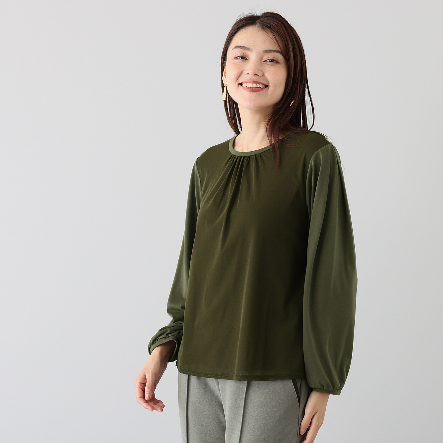 アンリック　オー　ブルー ソフト天竺 チュールレイヤード プルオーバー