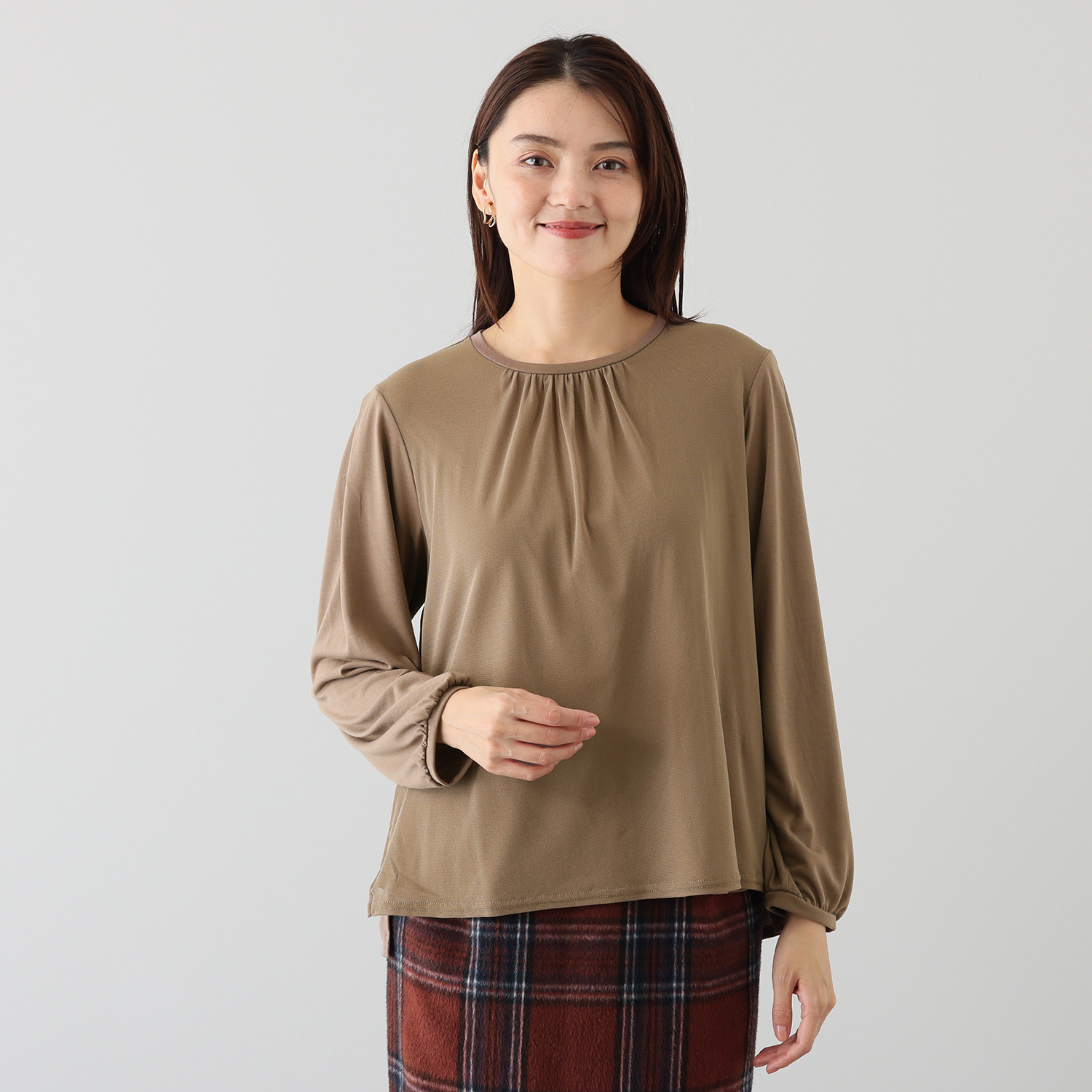 アンリック　オー　ブルー ソフト天竺 チュールレイヤード プルオーバー