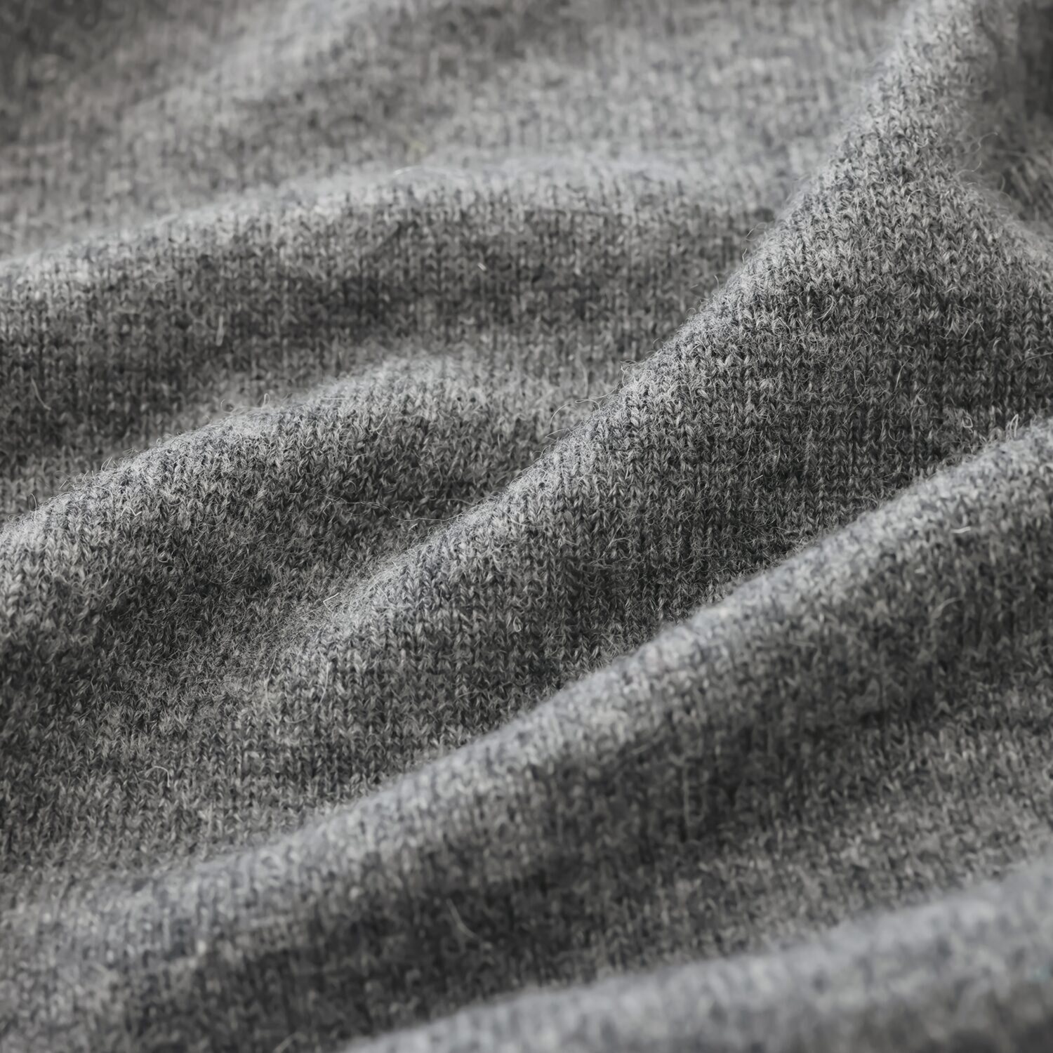 エヌエフ 自社牧場で育った ウール１００％ ニットコーディガン