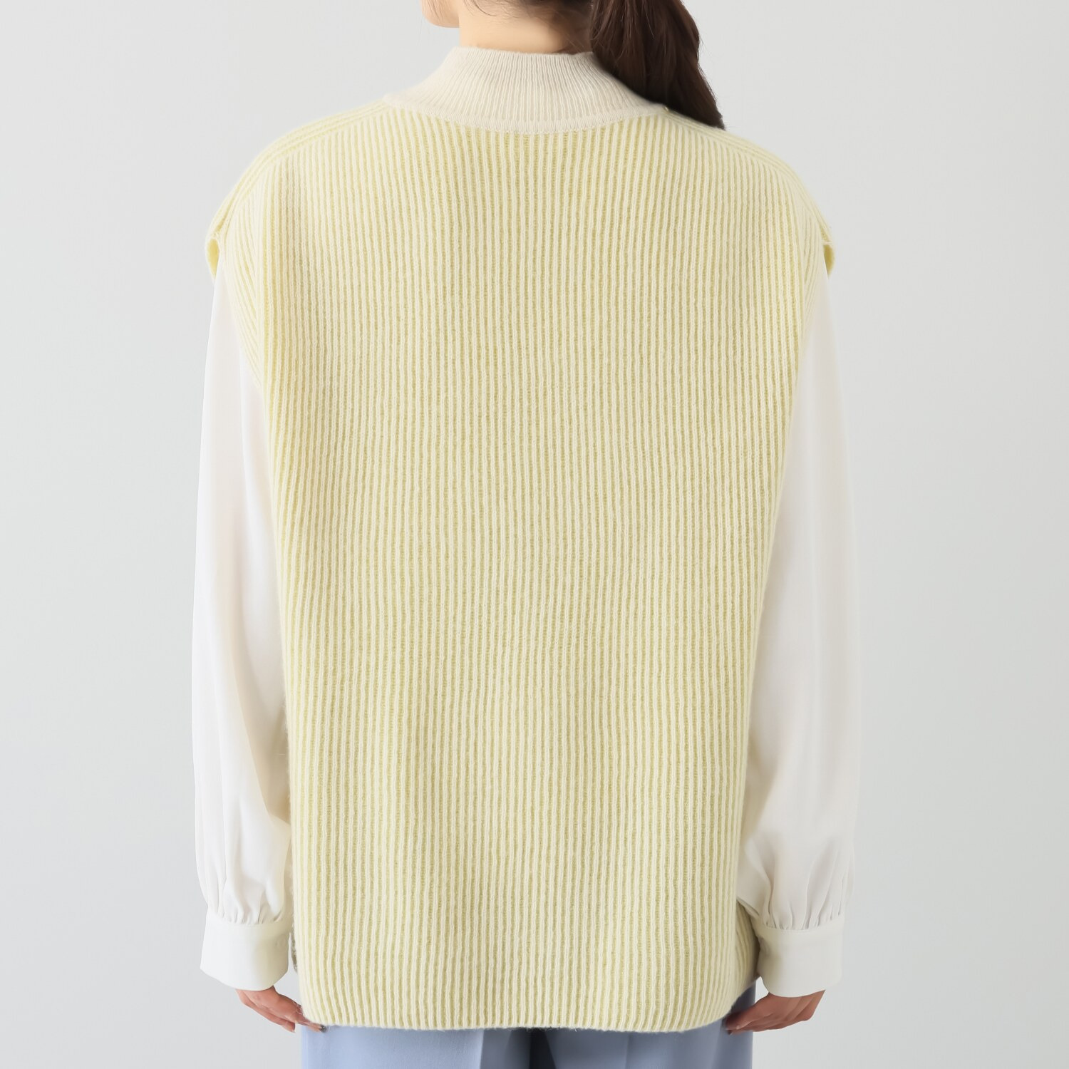 エヌエフ 自社牧場で育った ウール１００％ 畦編ベスト