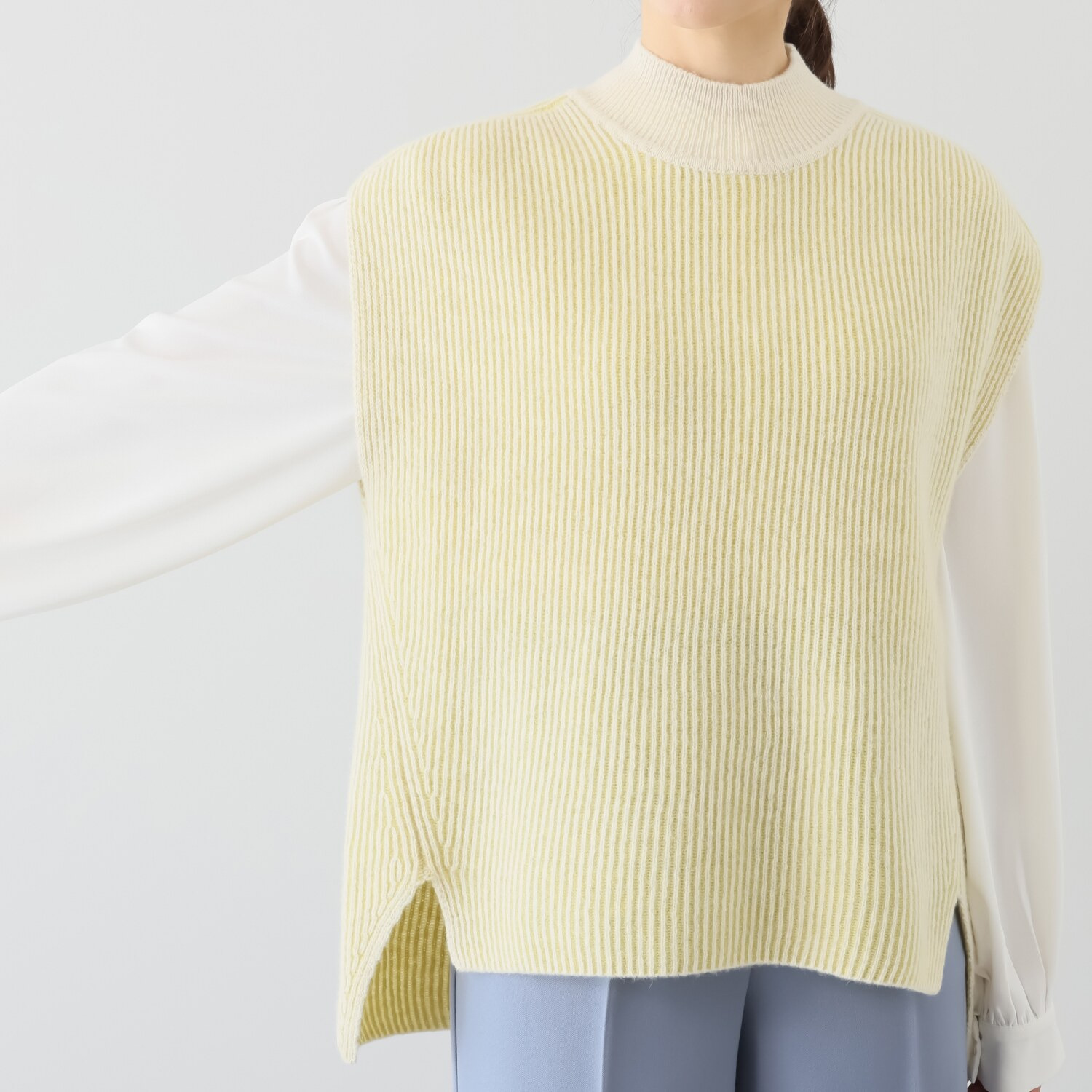 エヌエフ 自社牧場で育った ウール１００％ 畦編ベスト